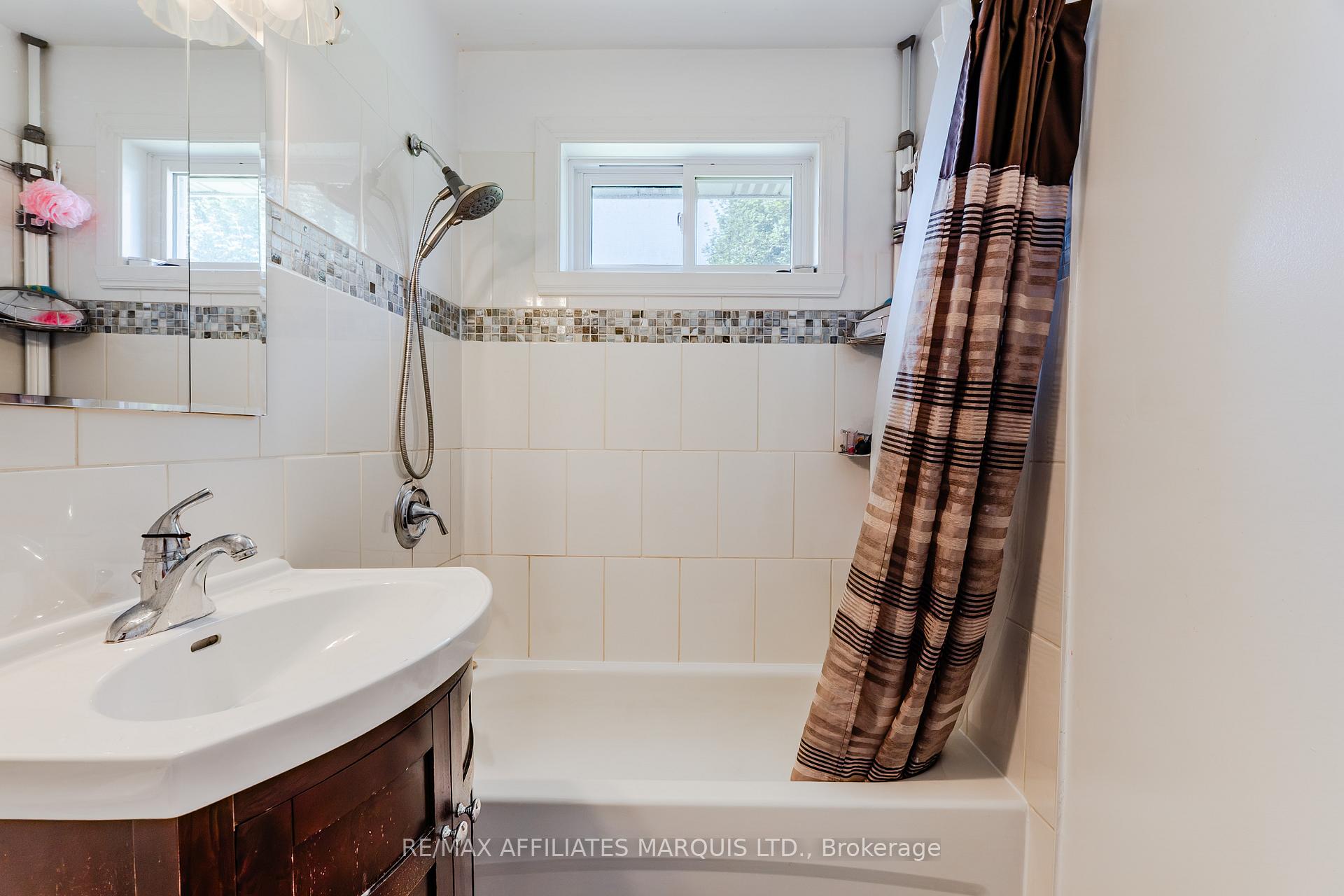 Photo 19 of 613 Carleton Street, Cornwall — HOMEH