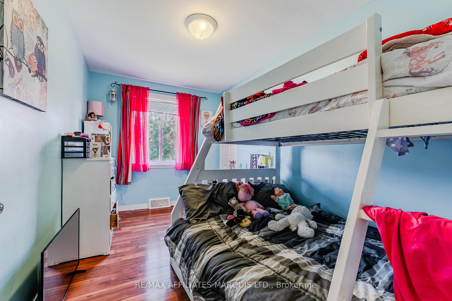 Photo 22 of 613 Carleton Street, Cornwall — HOMEH
