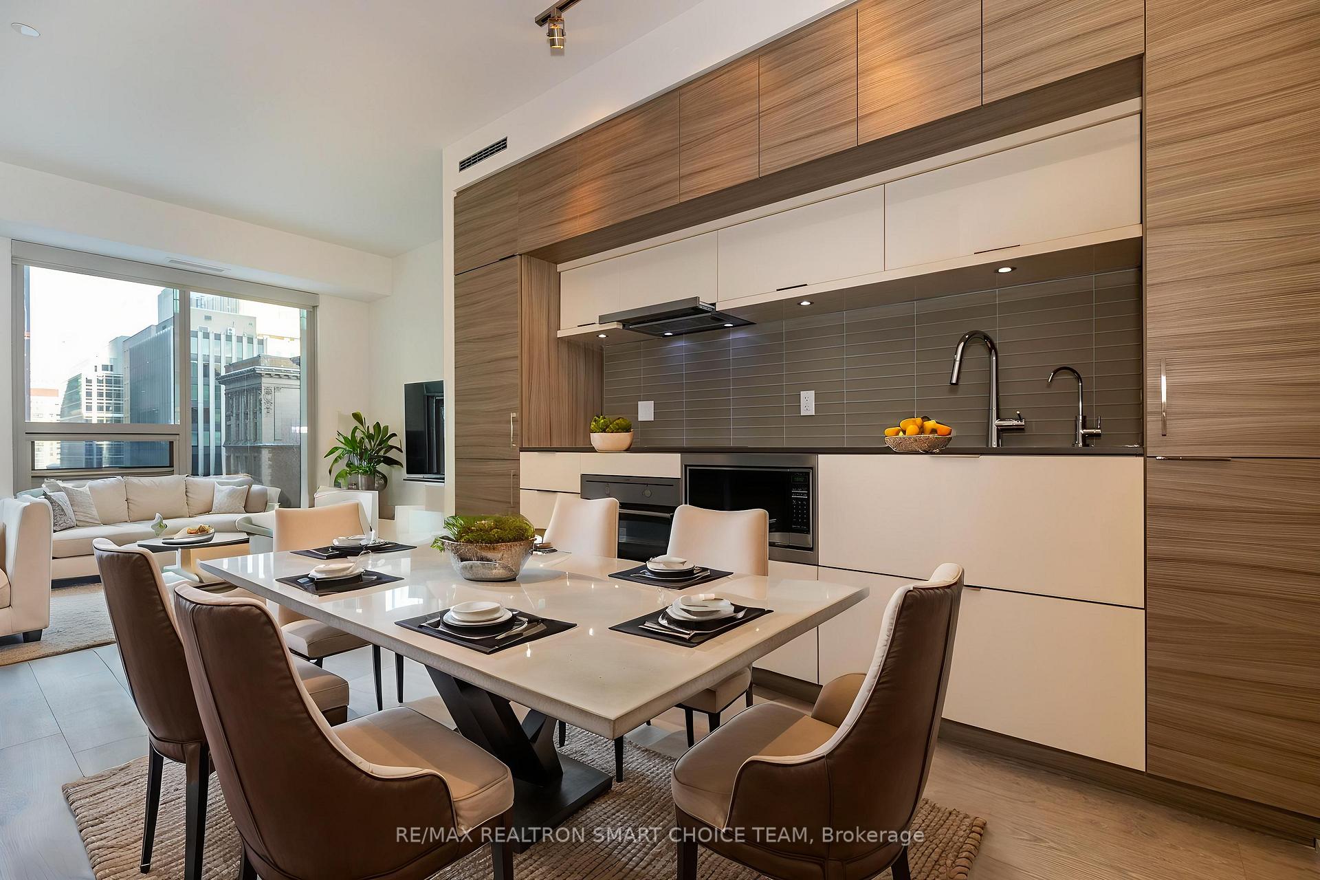 Photo 6 of Unit 704, 88 Scott Street, Toronto, Church-Yonge Corridor — HOMEH