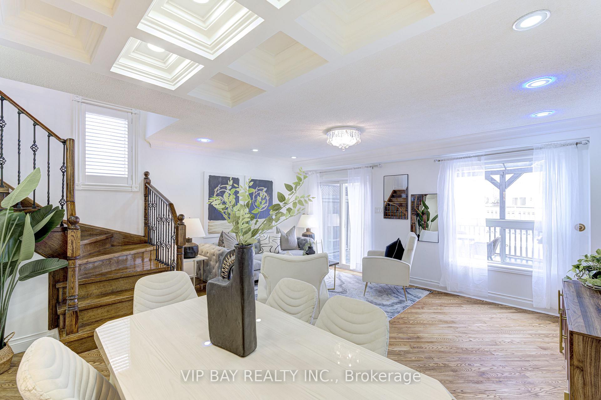 Photo 10 of 23 Stiles Avenue, Aurora, Bayview Wellington — HOMEH