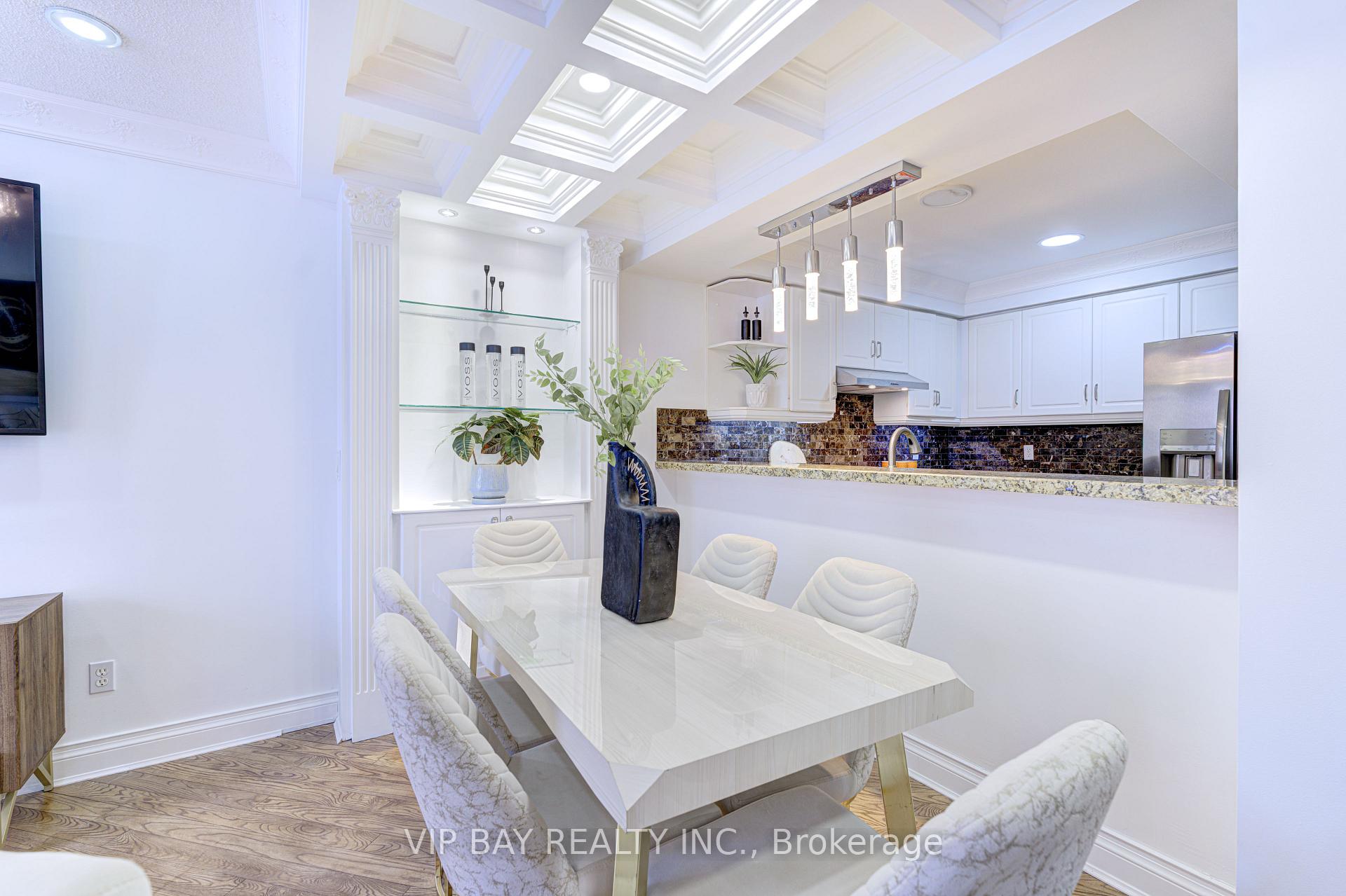 Photo 12 of 23 Stiles Avenue, Aurora, Bayview Wellington — HOMEH