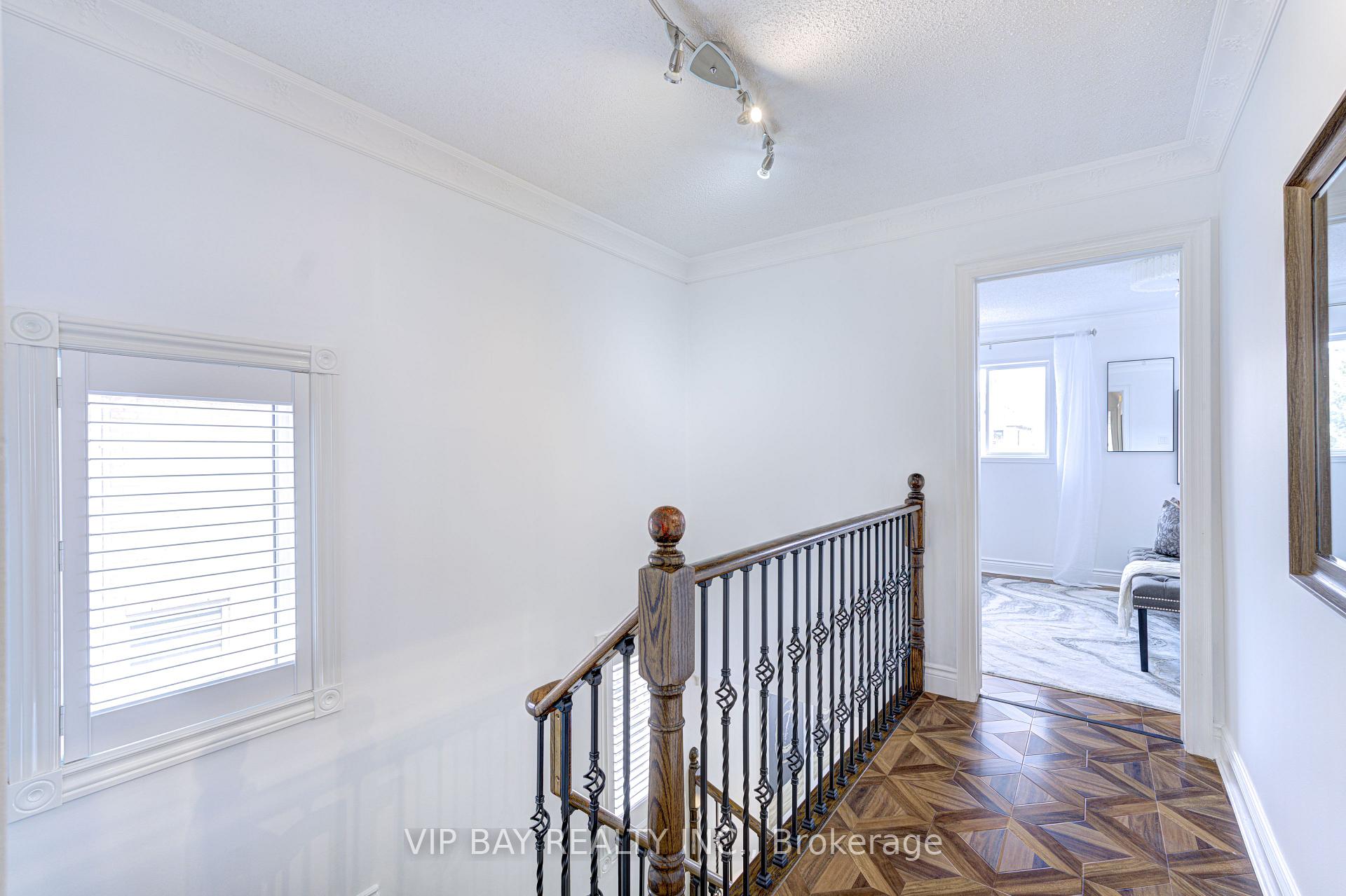 Photo 21 of 23 Stiles Avenue, Aurora, Bayview Wellington — HOMEH
