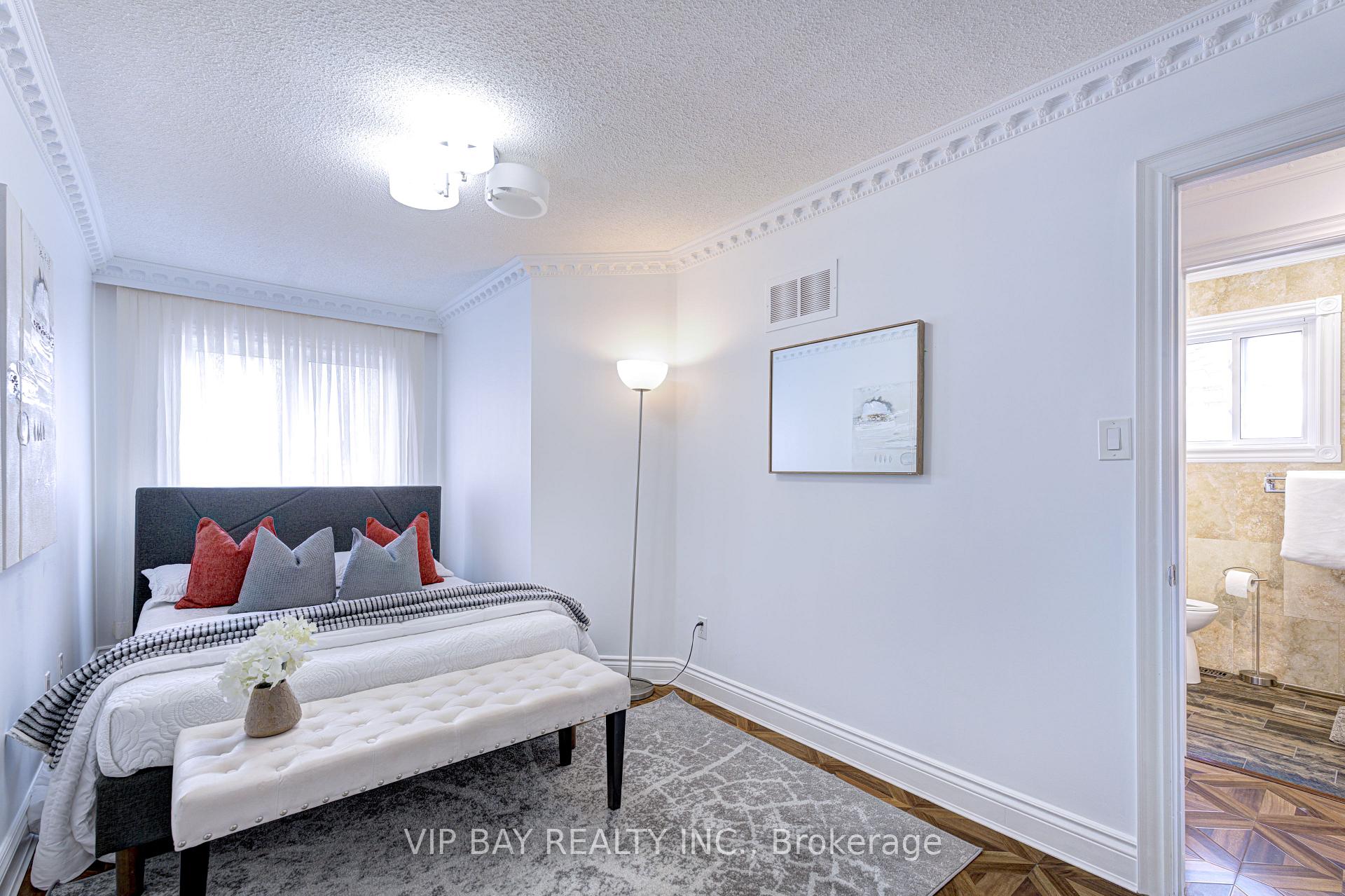 Photo 29 of 23 Stiles Avenue, Aurora, Bayview Wellington — HOMEH