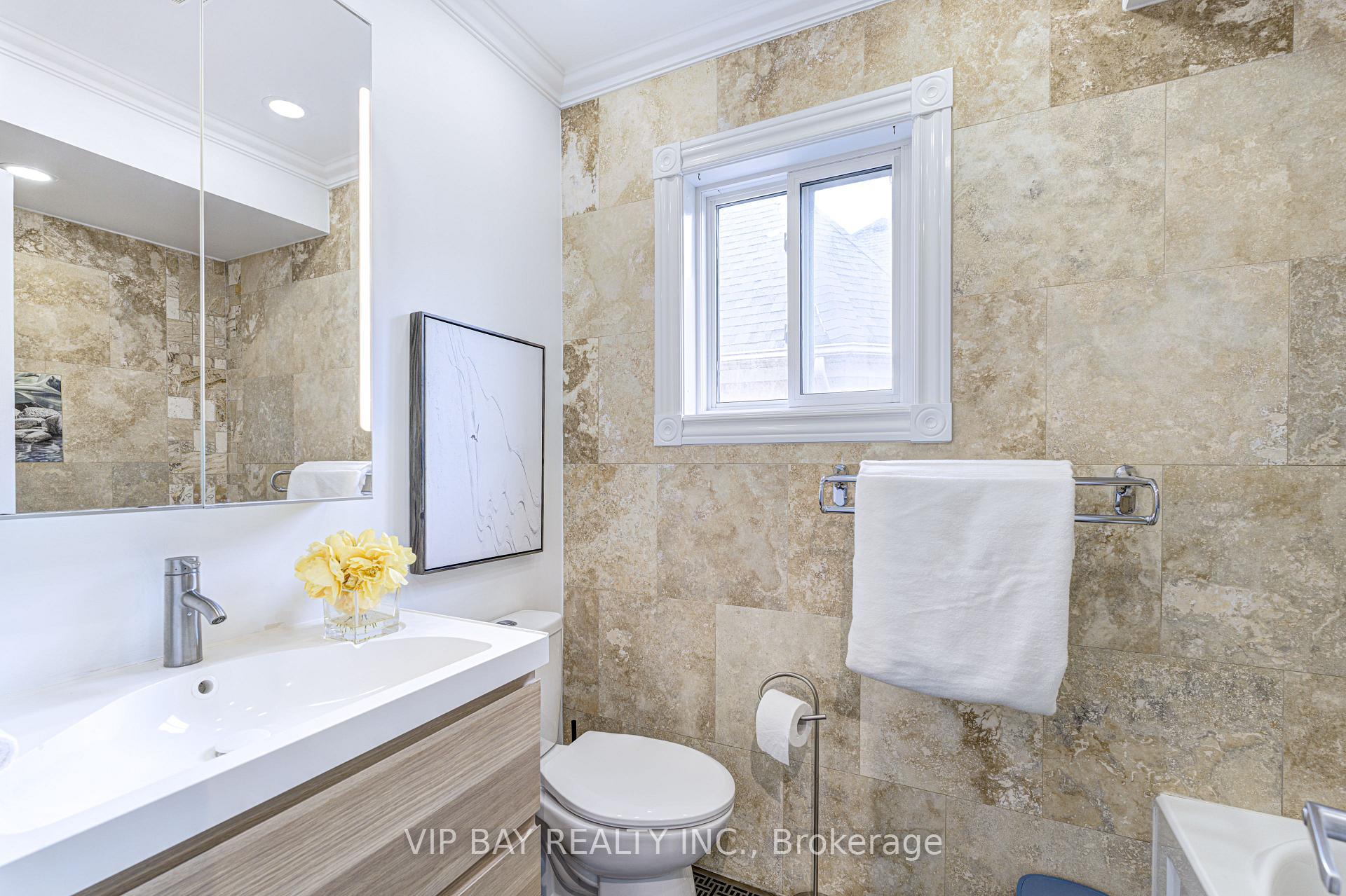Photo 32 of 23 Stiles Avenue, Aurora, Bayview Wellington — HOMEH