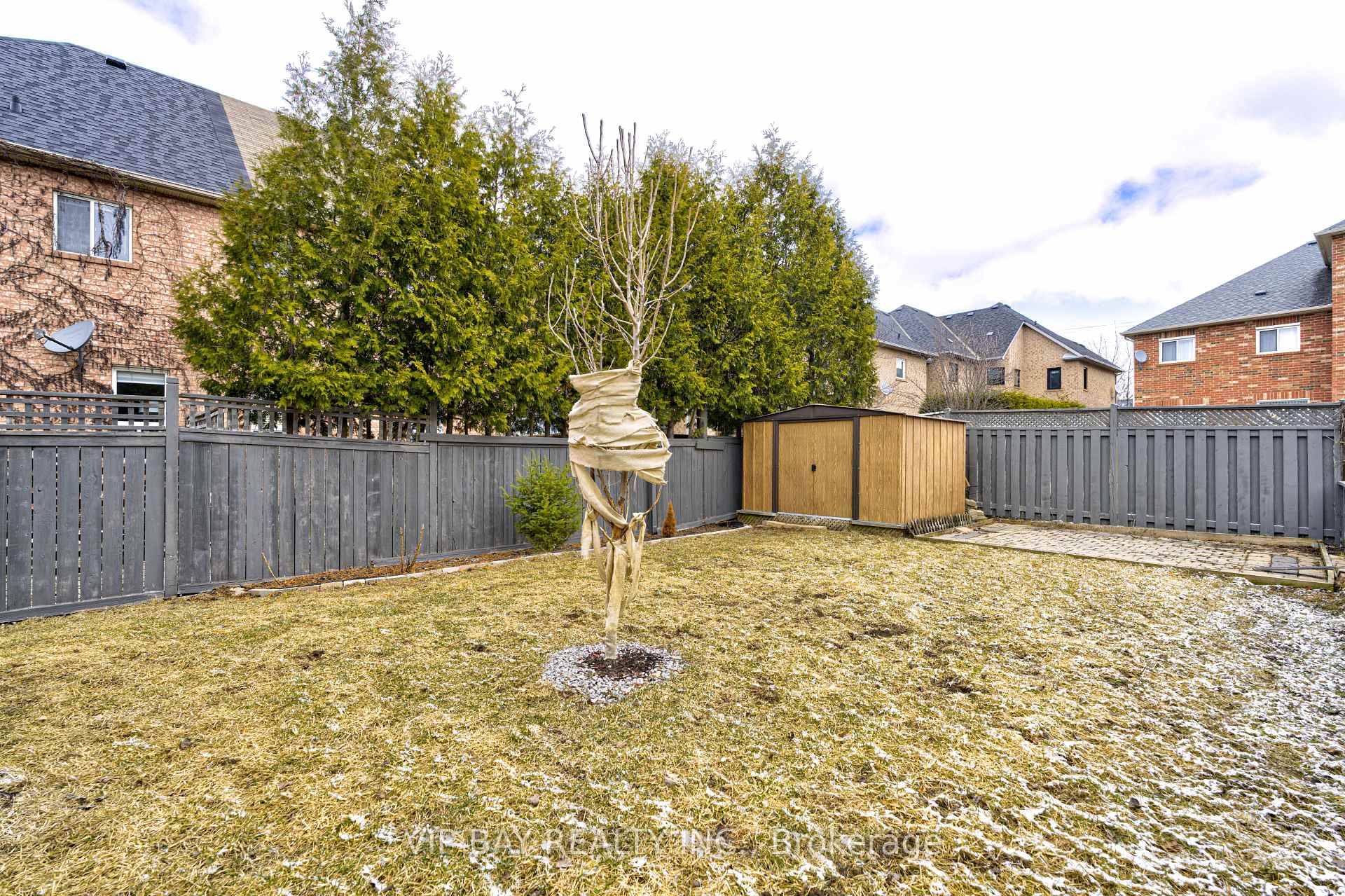 Photo 42 of 23 Stiles Avenue, Aurora, Bayview Wellington — HOMEH