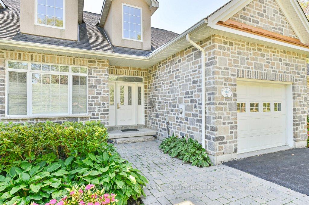 Photo 3 of 22 Gracefield Lane, Belleville, Belleville Ward — HOMEH