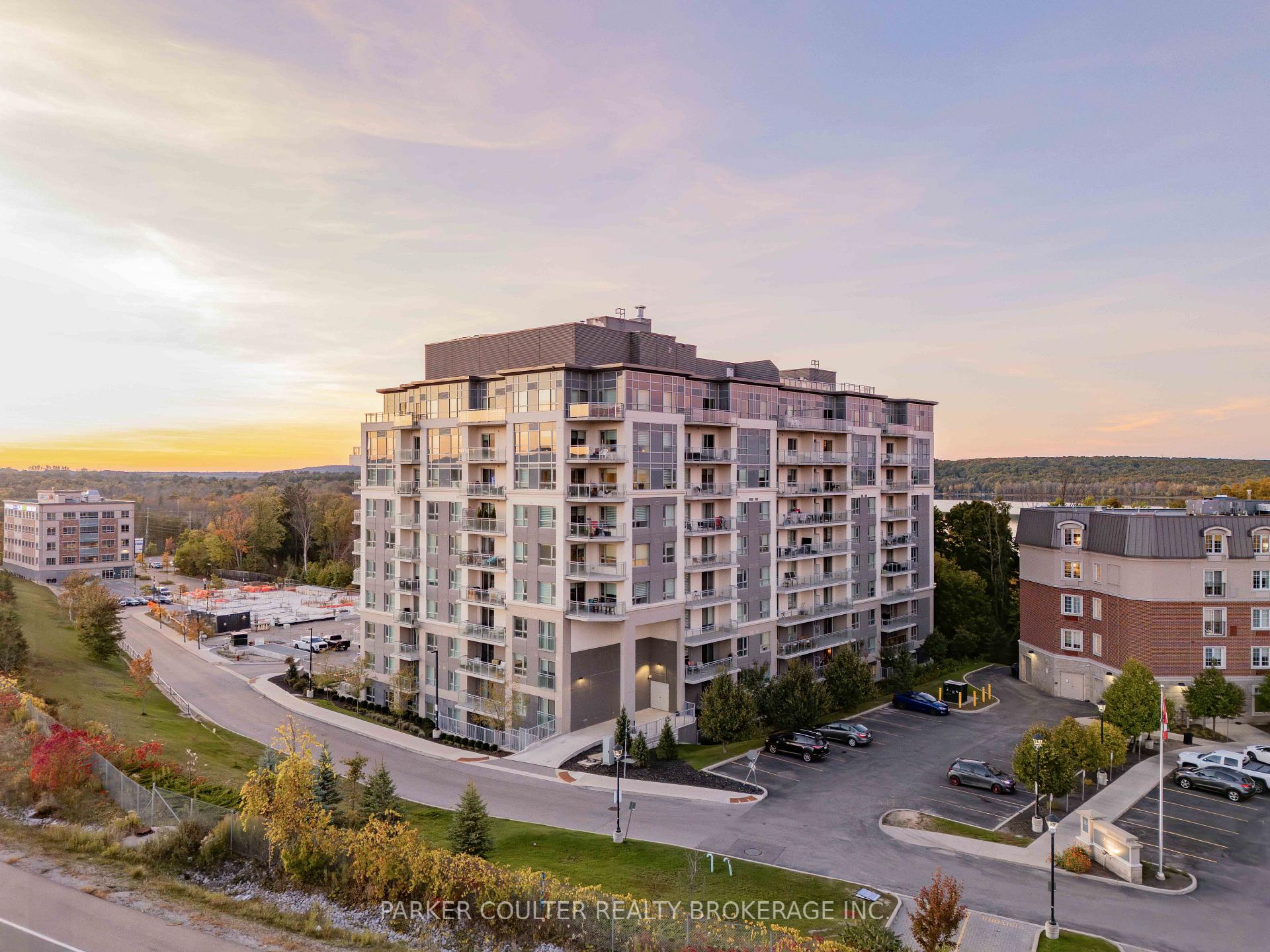 Photo 1 of Unit 207, 58 Lakeside Terrace, Barrie, Little Lake — HOMEH