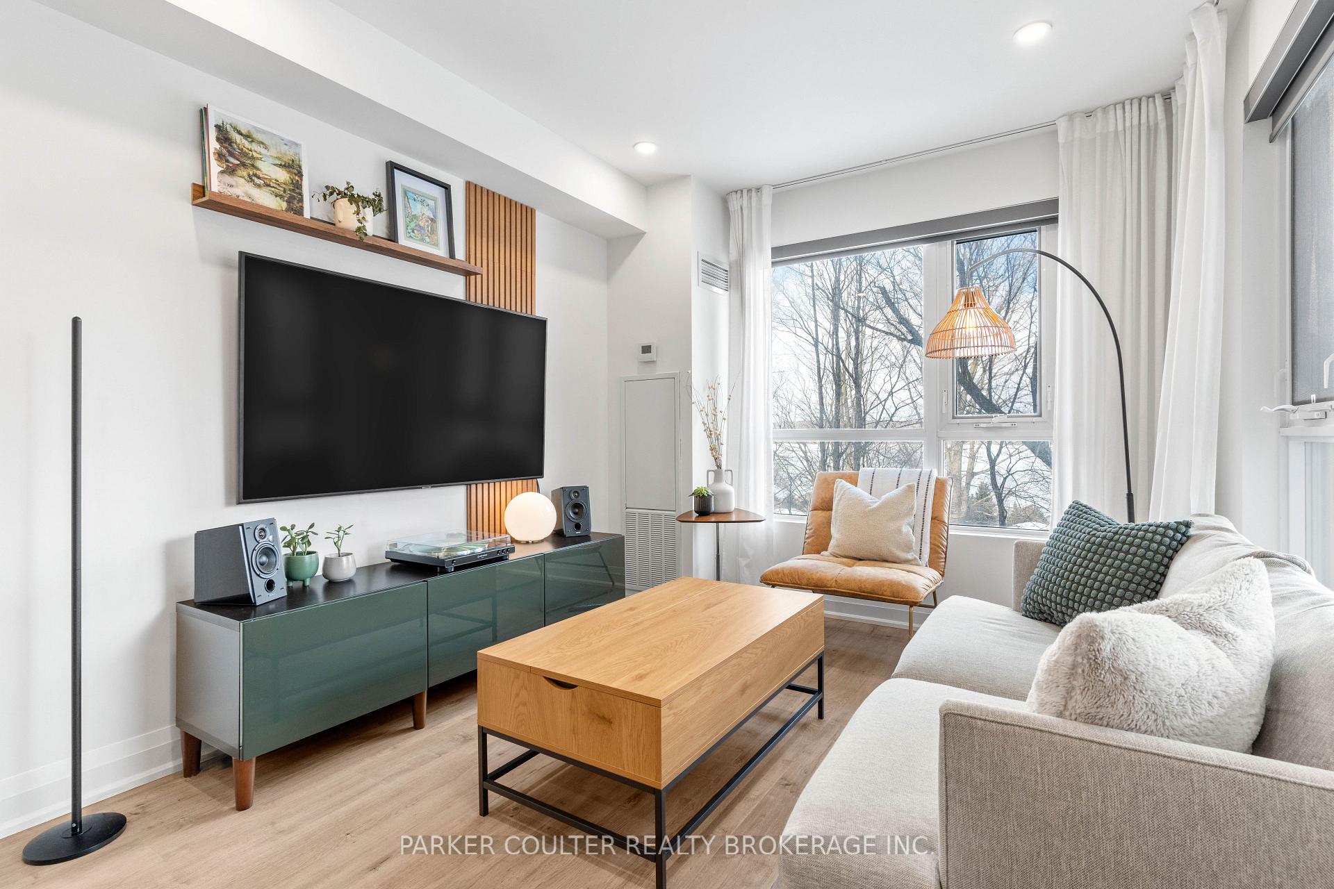 Photo 19 of Unit 207, 58 Lakeside Terrace, Barrie, Little Lake — HOMEH