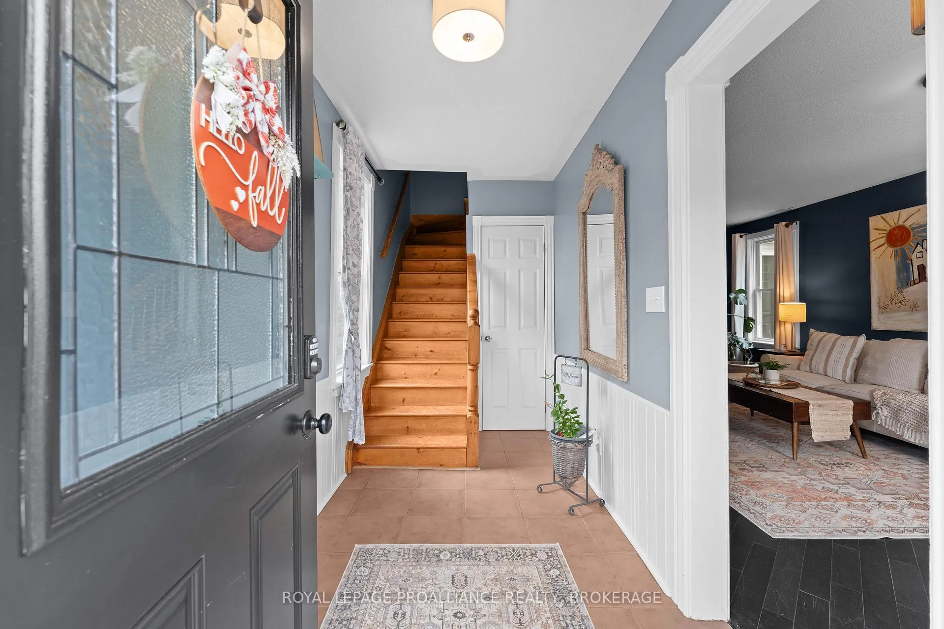 Photo 6 of 80 Hickory Street, Gananoque — HOMEH