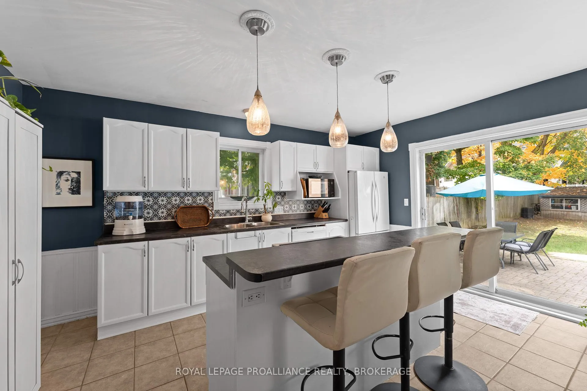 Photo 16 of 80 Hickory Street, Gananoque — HOMEH