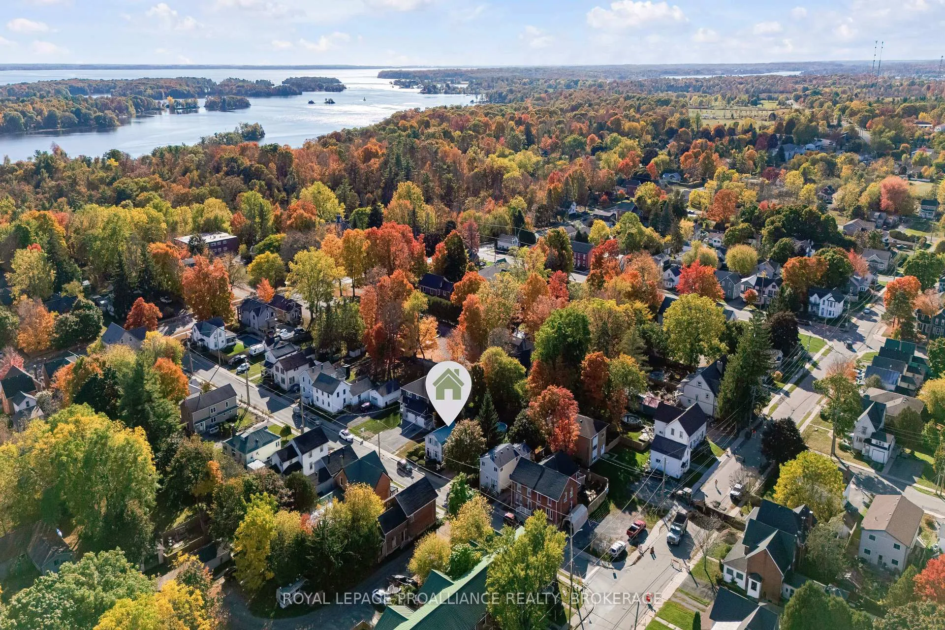 Photo 43 of 80 Hickory Street, Gananoque — HOMEH