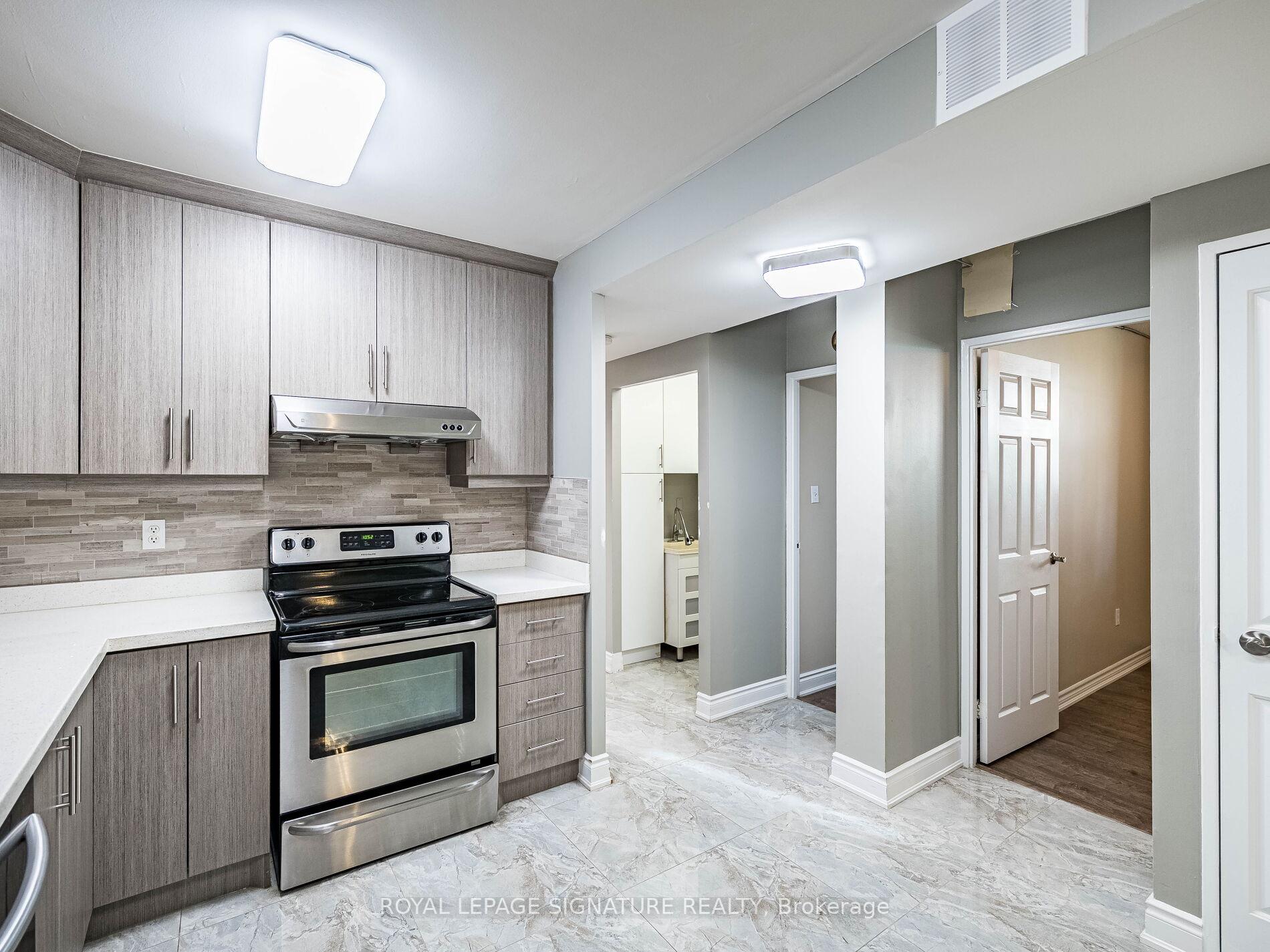 Photo 12 of Unit 113, 370 Dixon Road, Etobicoke, Kingsview Village-The Westway — HOMEH