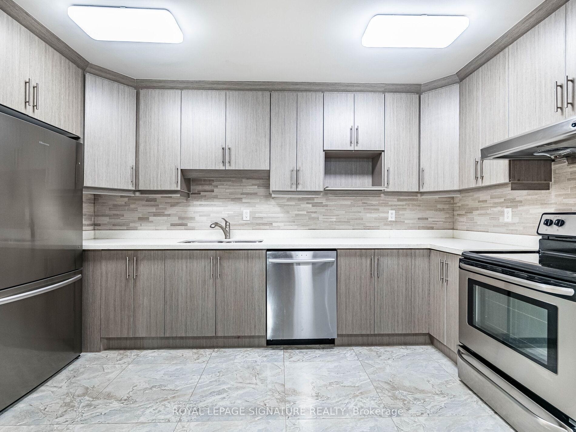 Photo 15 of Unit 113, 370 Dixon Road, Etobicoke, Kingsview Village-The Westway — HOMEH