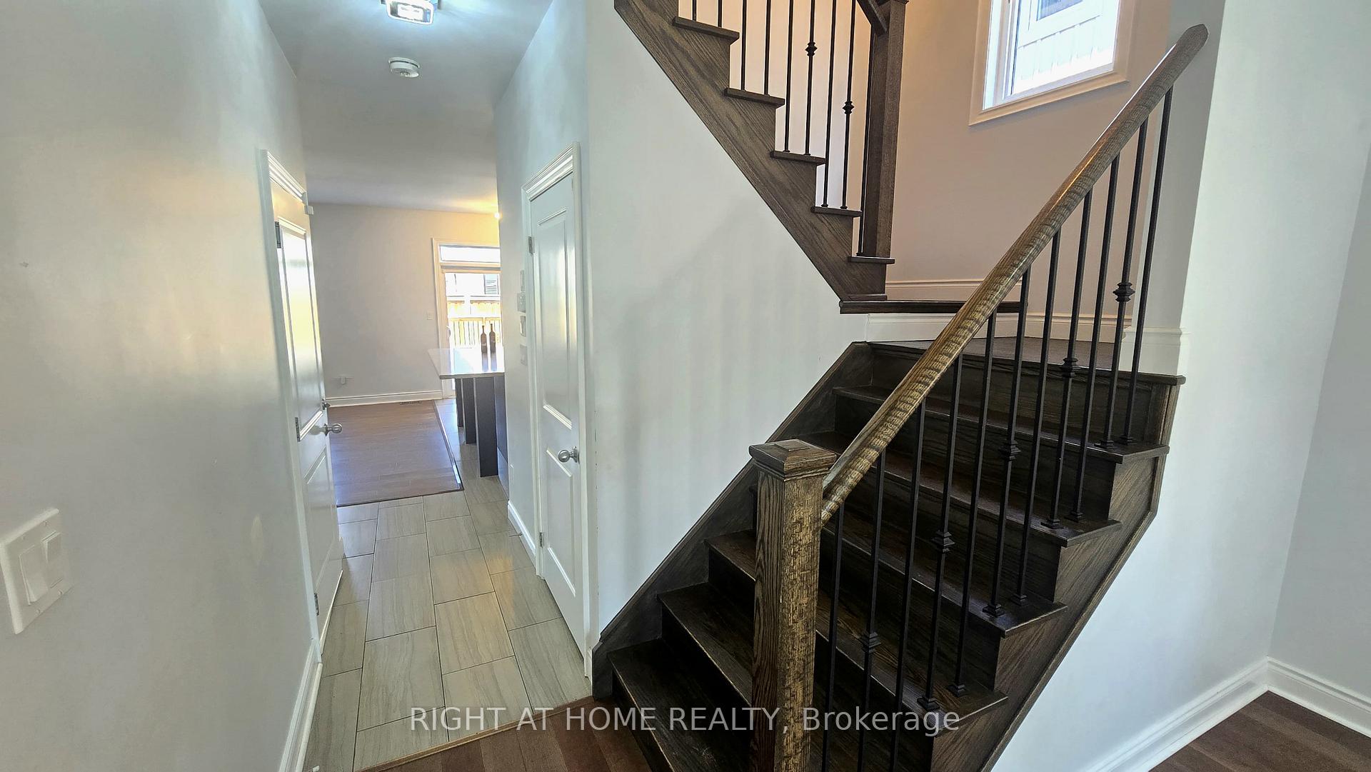 Photo 3 of 104 Fred Jackman Avenue, Clarington, Bowmanville — HOMEH