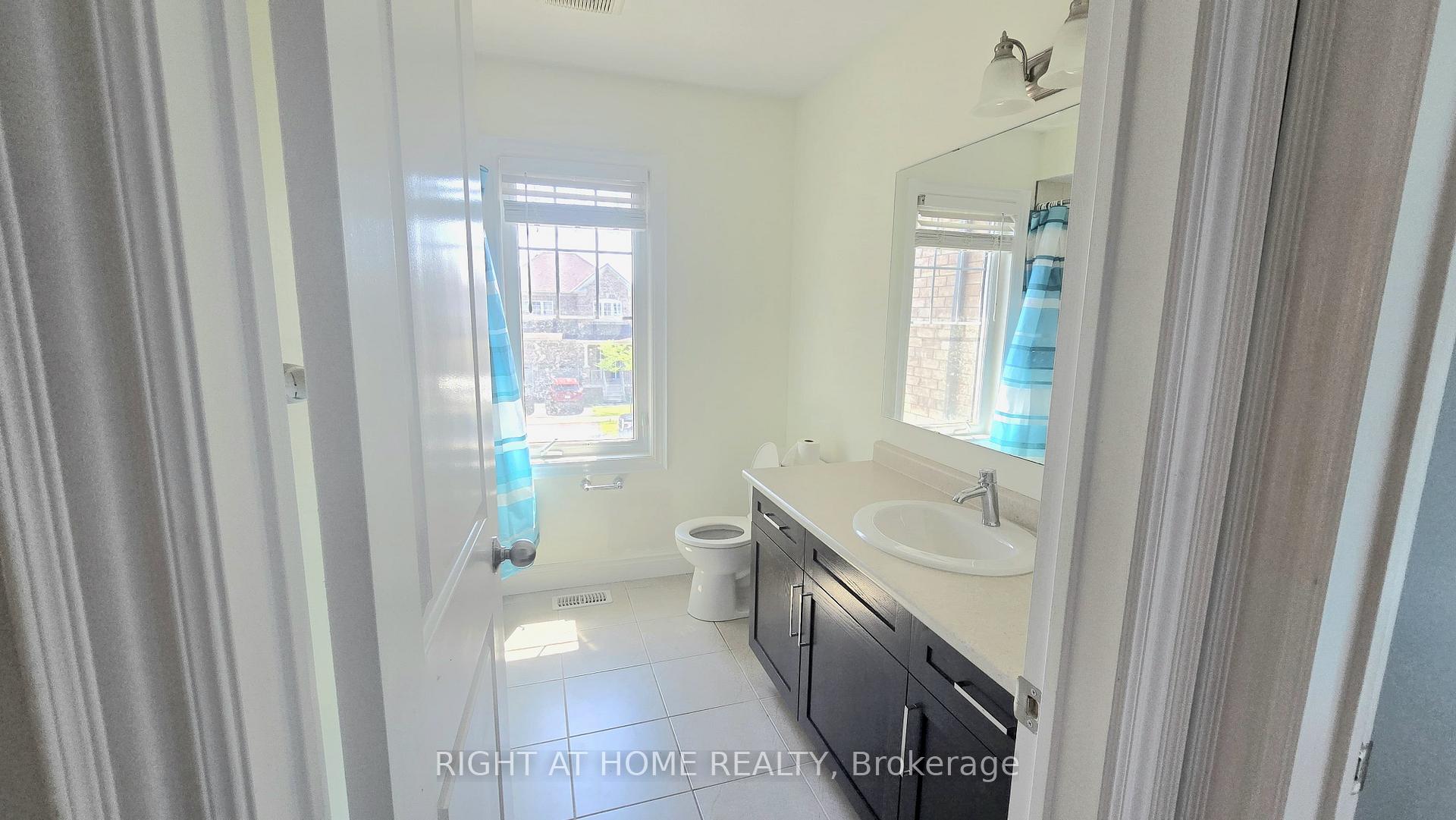 Photo 17 of 104 Fred Jackman Avenue, Clarington, Bowmanville — HOMEH