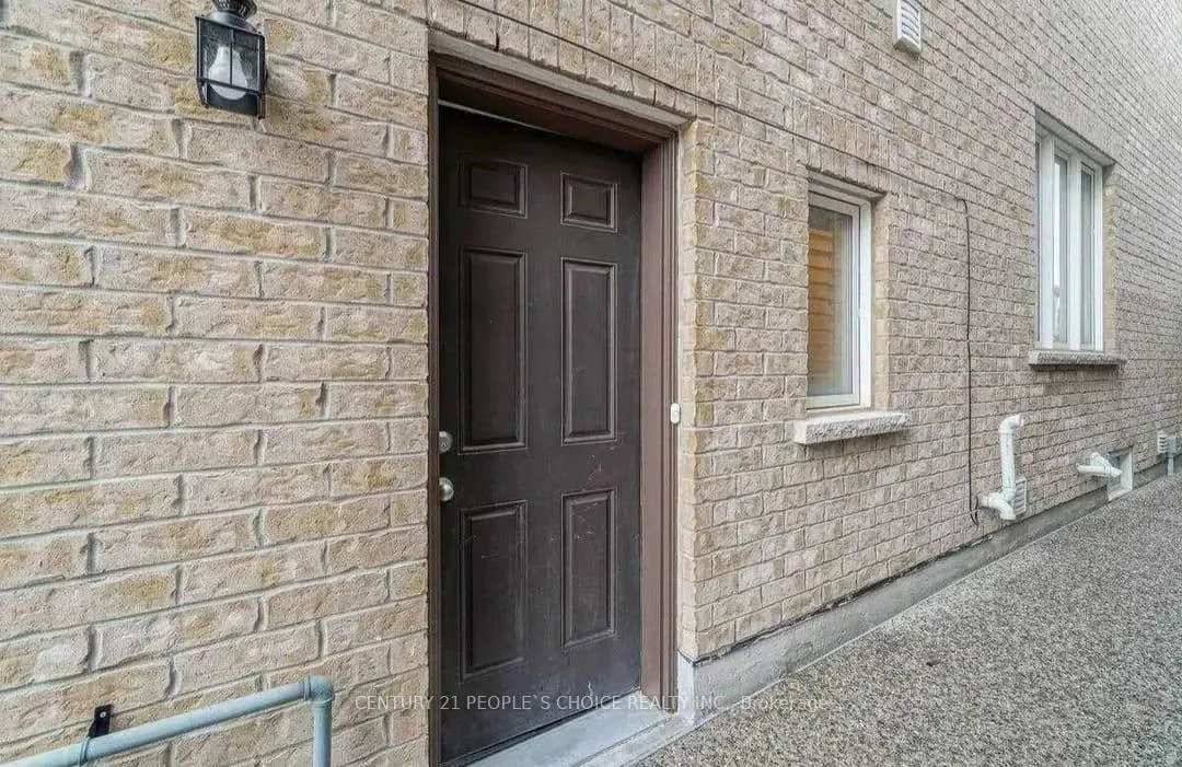 Front of Unit BSMT, 57 Aldersgate Drive
