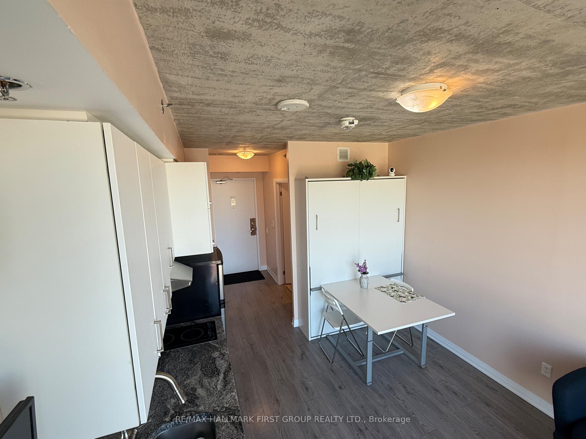 Photo 3 of Unit 529, 1900 Simcoe Street N, Oshawa, Samac — HOMEH