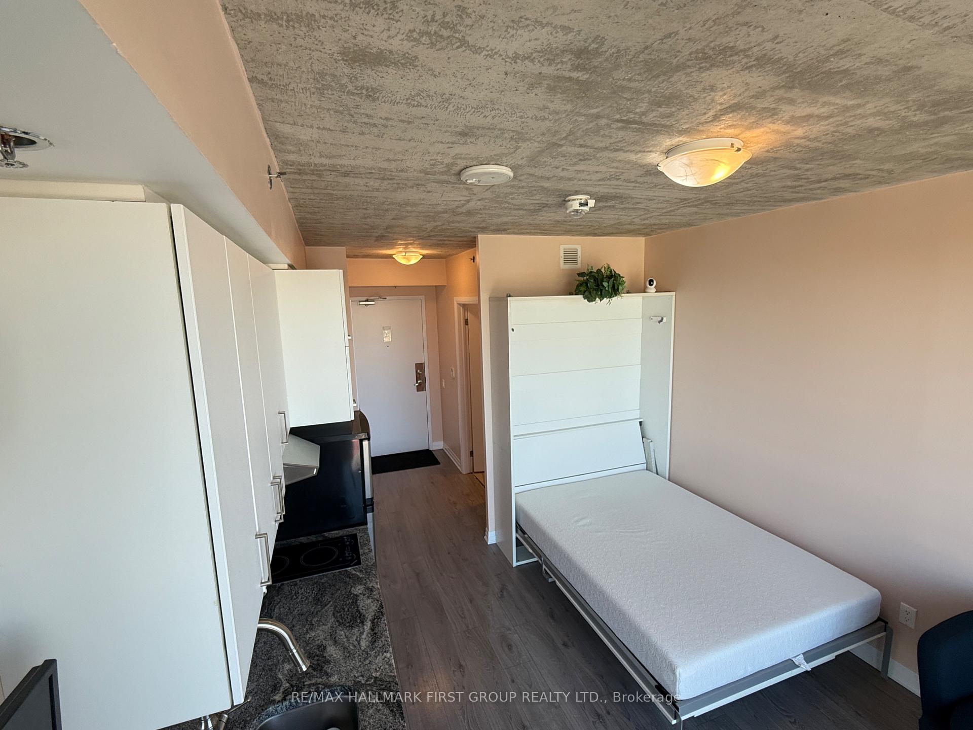Photo 4 of Unit 529, 1900 Simcoe Street N, Oshawa, Samac — HOMEH