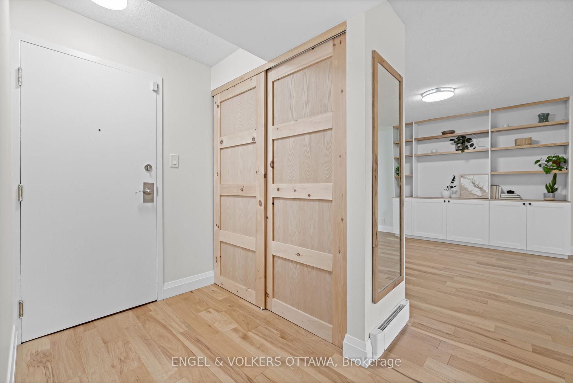 Photo 2 of Unit 105, 1705 Playfair Drive, Ottawa, Playfair Park — HOMEH