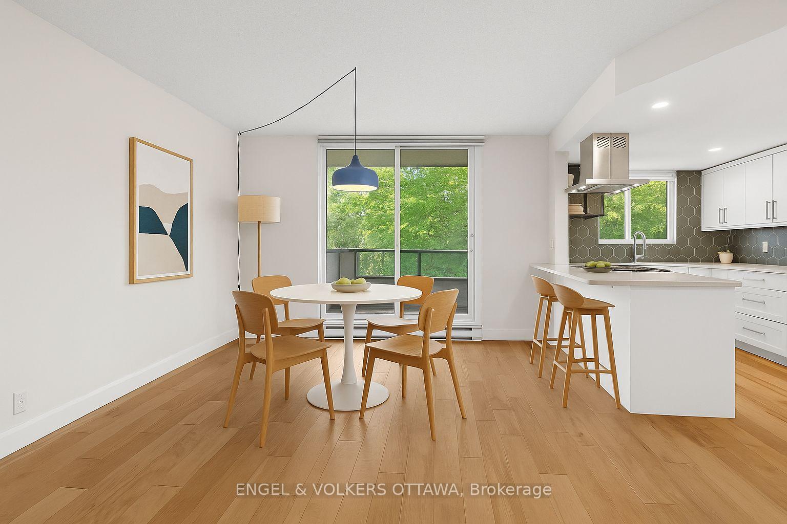 Photo 4 of Unit 105, 1705 Playfair Drive, Ottawa, Playfair Park — HOMEH