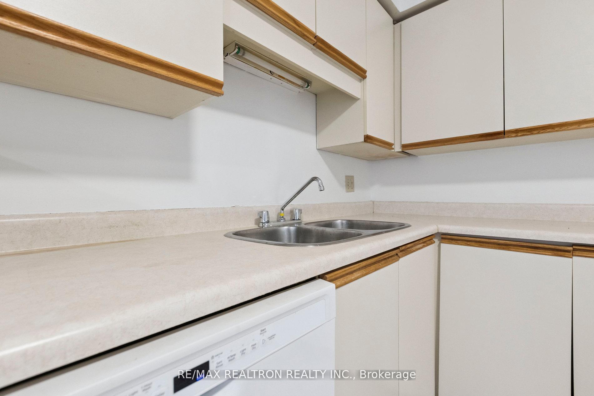 Photo 10 of Unit 408, 55 Green Valley Drive, Kitchener — HOMEH