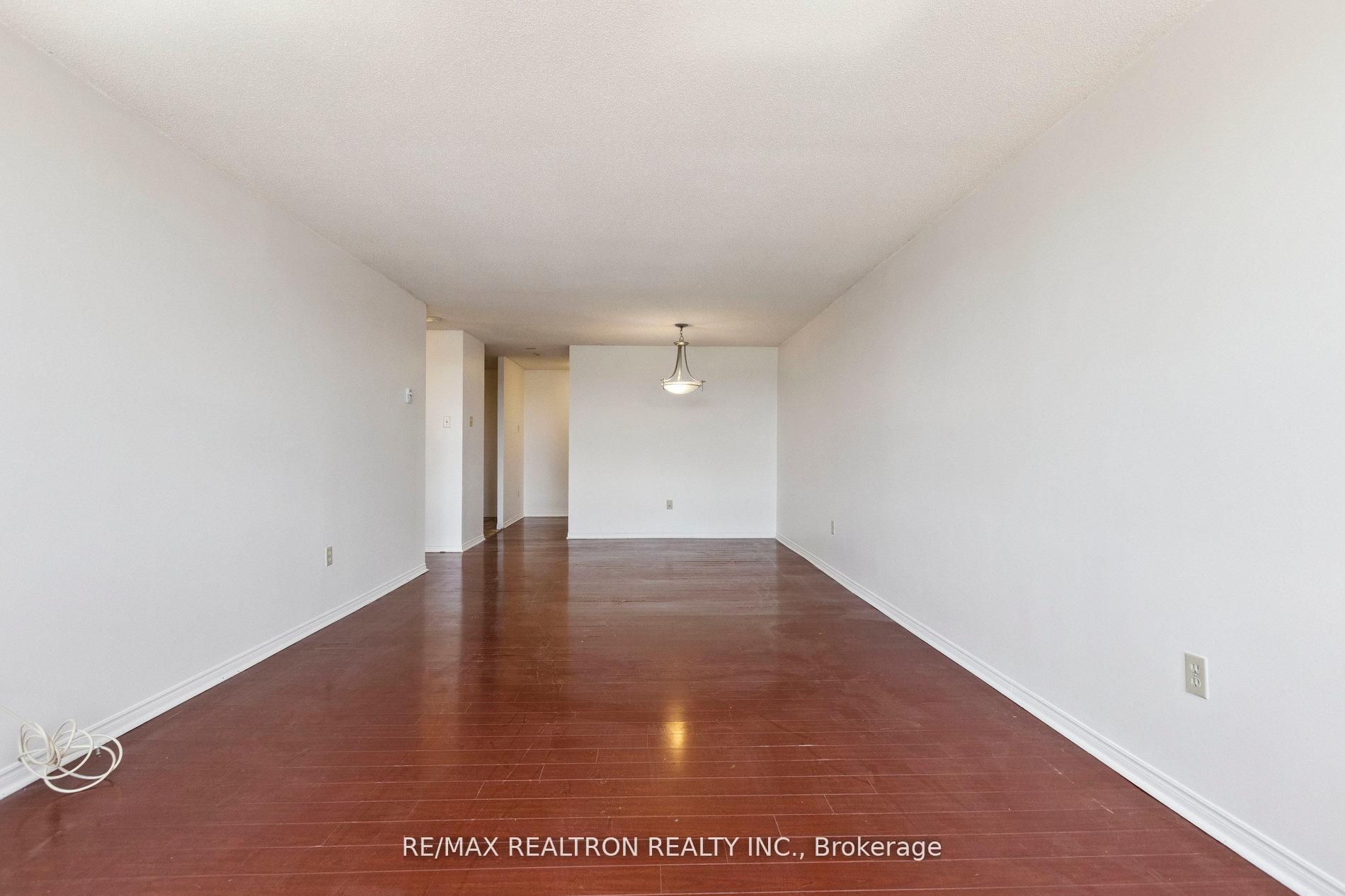 Photo 13 of Unit 408, 55 Green Valley Drive, Kitchener — HOMEH