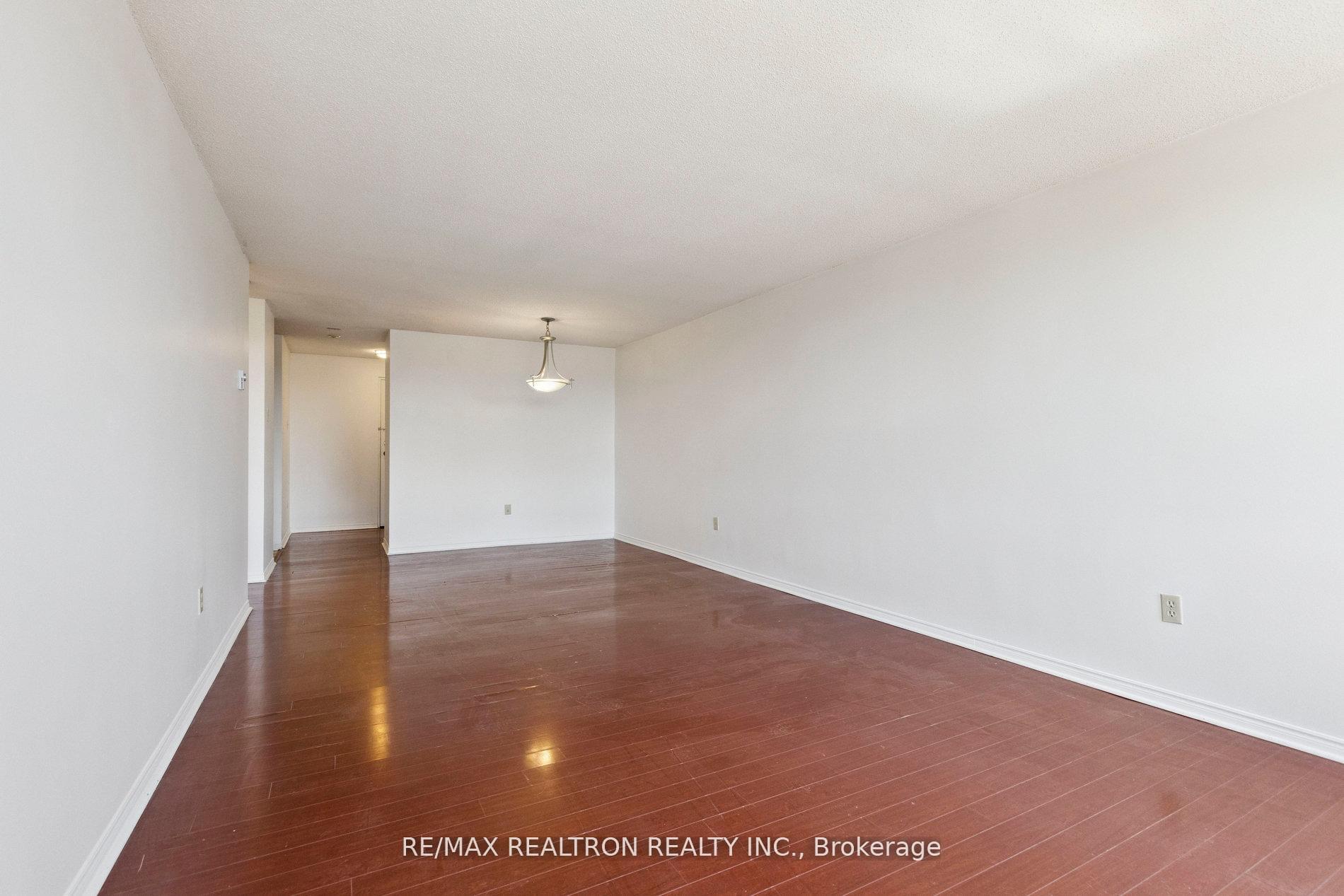Photo 14 of Unit 408, 55 Green Valley Drive, Kitchener — HOMEH