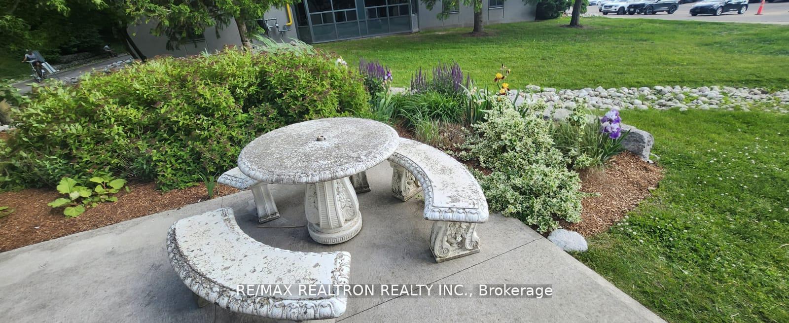 Photo 24 of Unit 408, 55 Green Valley Drive, Kitchener — HOMEH