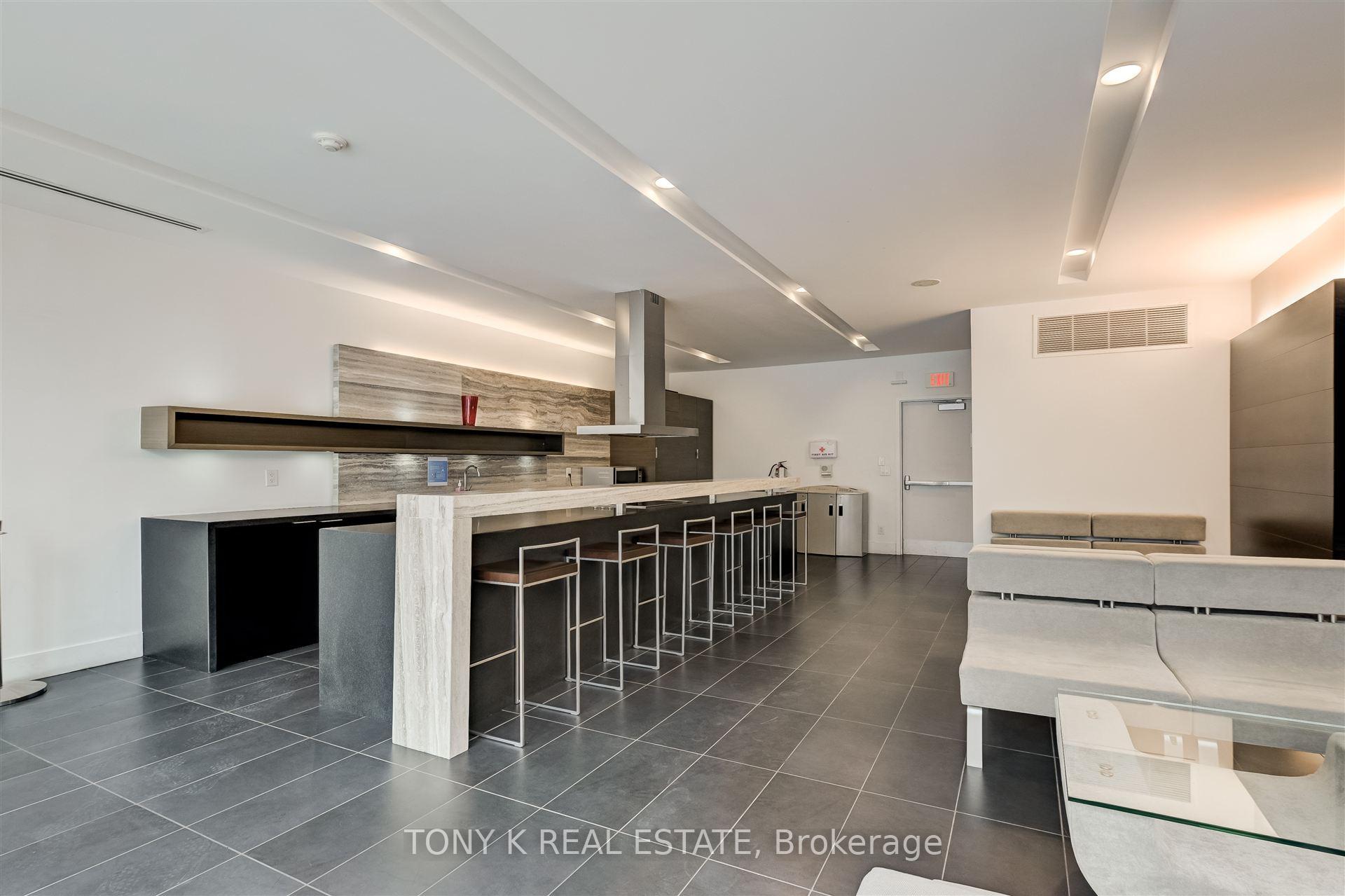 Photo 13 of Unit 3204, 110 Charles Street E, Toronto, Church-Yonge Corridor — HOMEH