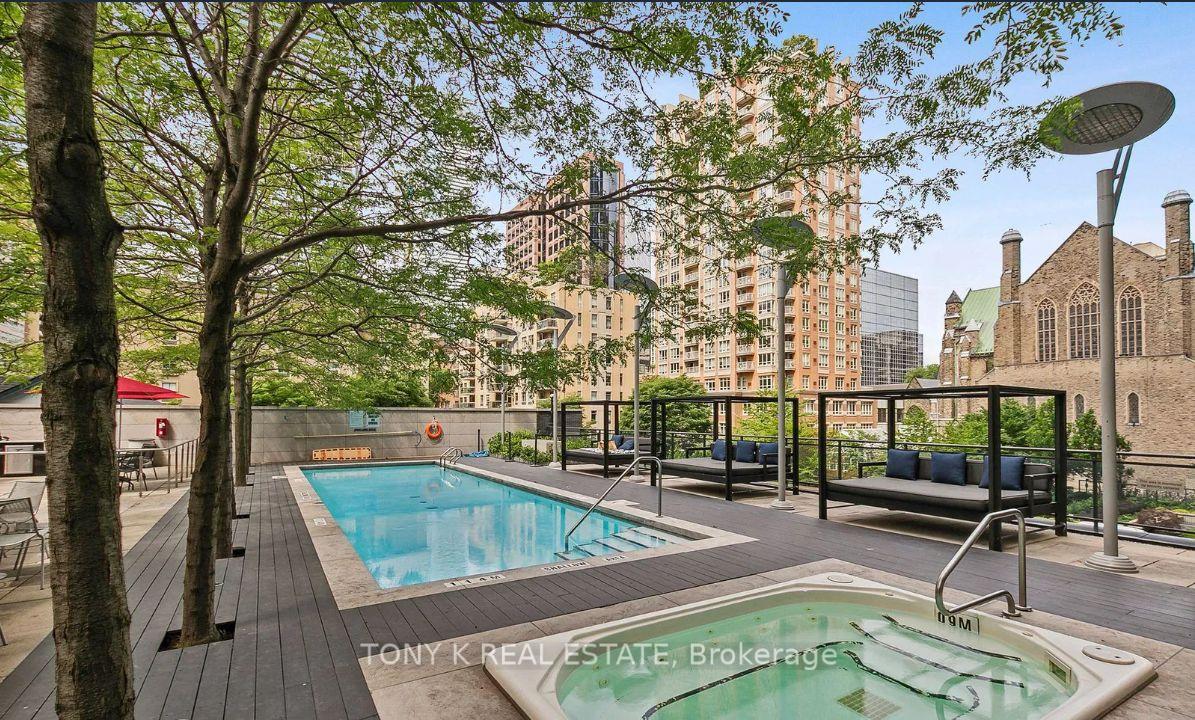 Photo 19 of Unit 3204, 110 Charles Street E, Toronto, Church-Yonge Corridor — HOMEH