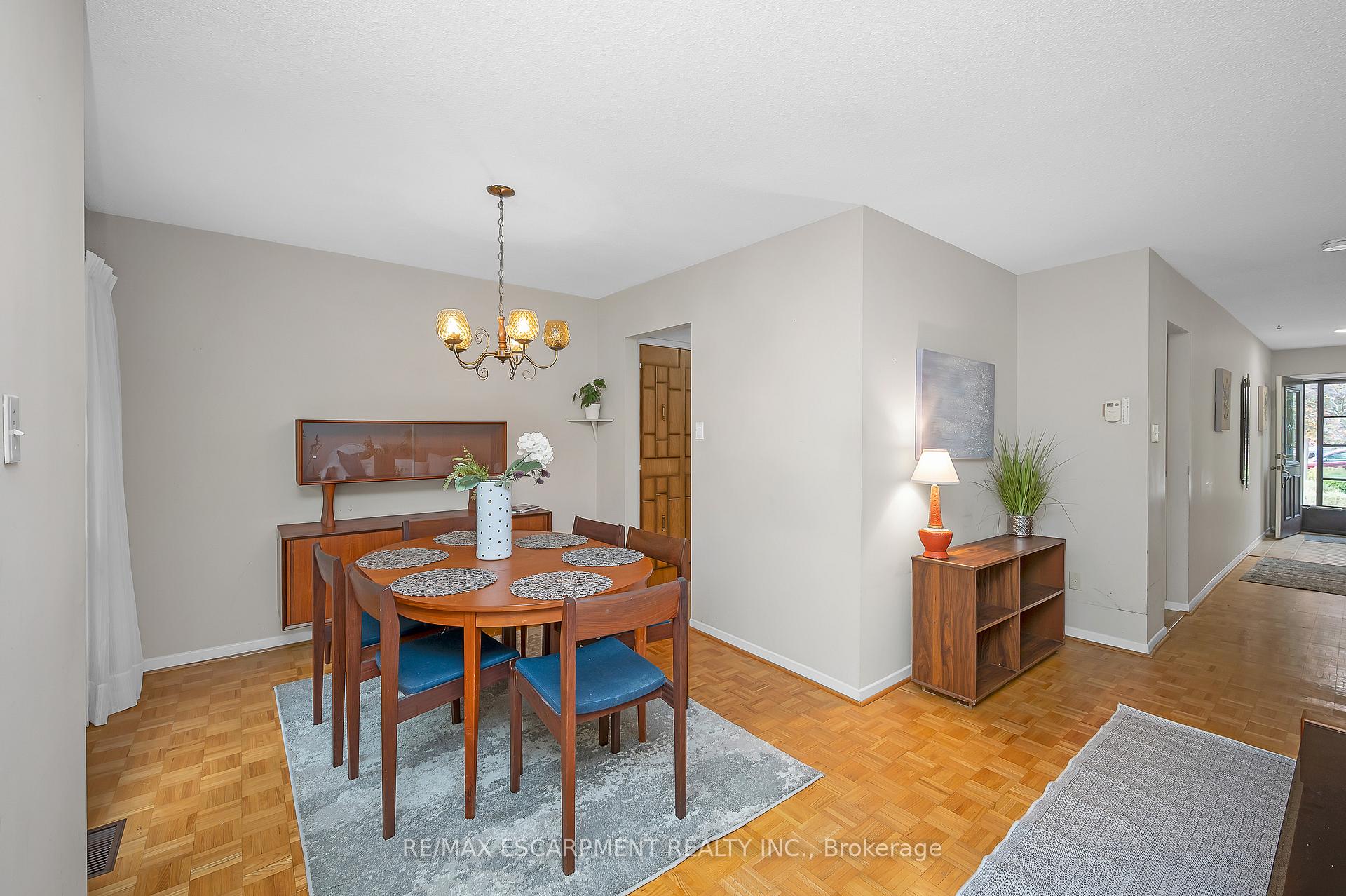 Photo 12 of 111 Maple Branch Path, Etobicoke, Kingsview Village-The Westway — HOMEH