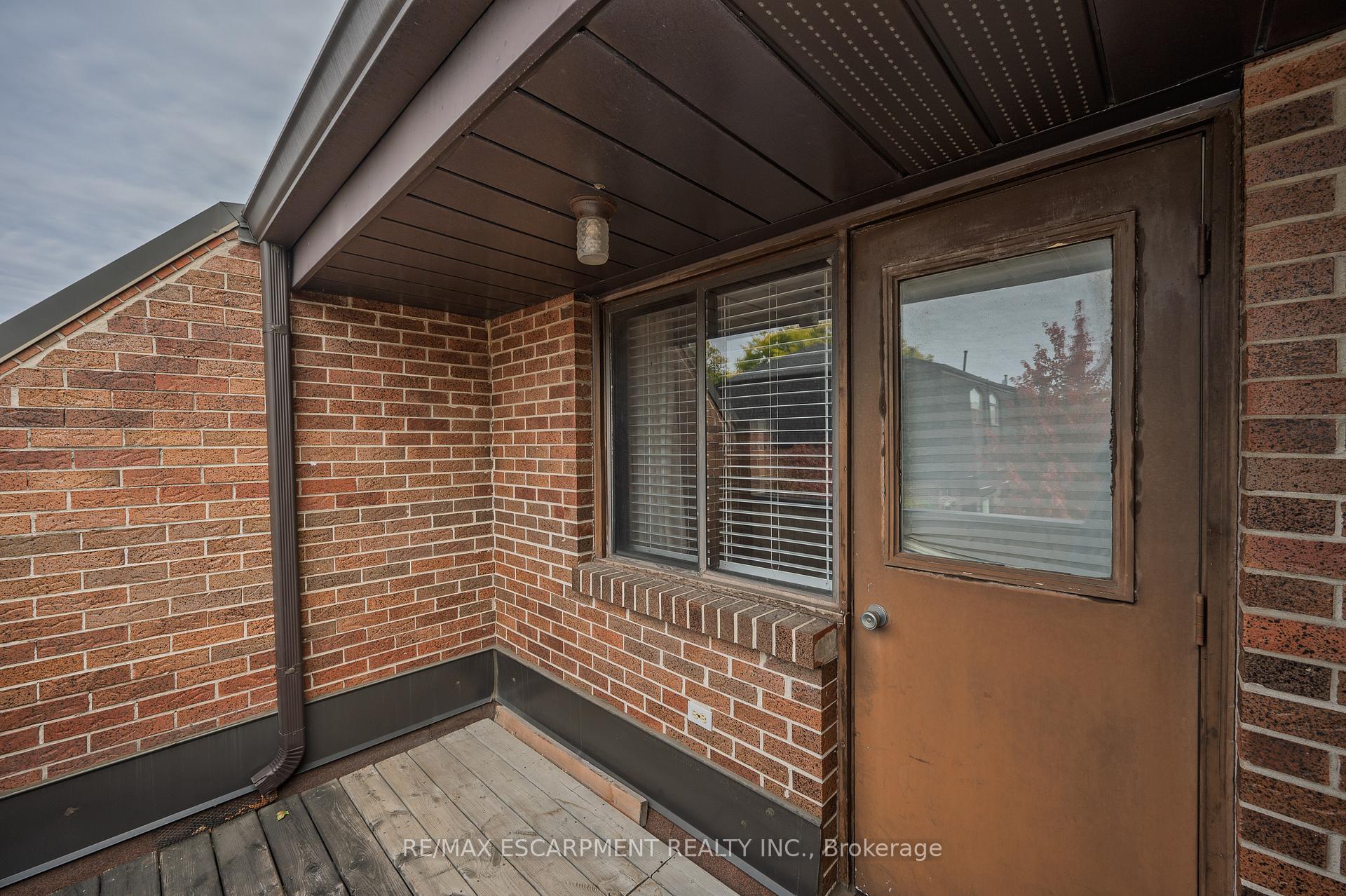 Photo 19 of 111 Maple Branch Path, Etobicoke, Kingsview Village-The Westway — HOMEH