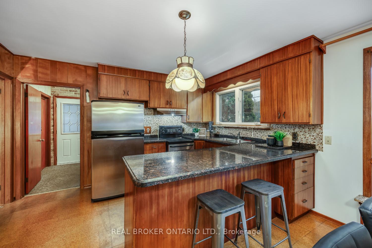 Photo 25 of 276 Mill Street N, Clarington, Newcastle — HOMEH