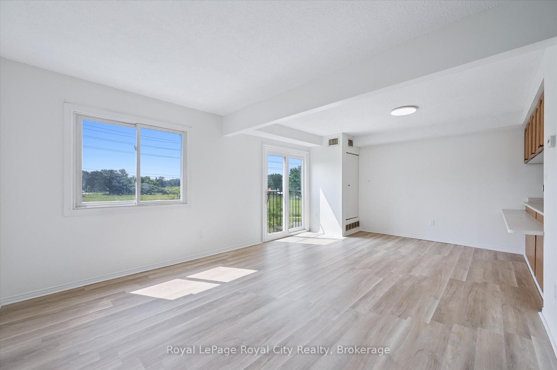 Photo 9 of Unit 225, 458 Janefield Avenue, Guelph, Dovercliffe Park/Old University — HOMEH