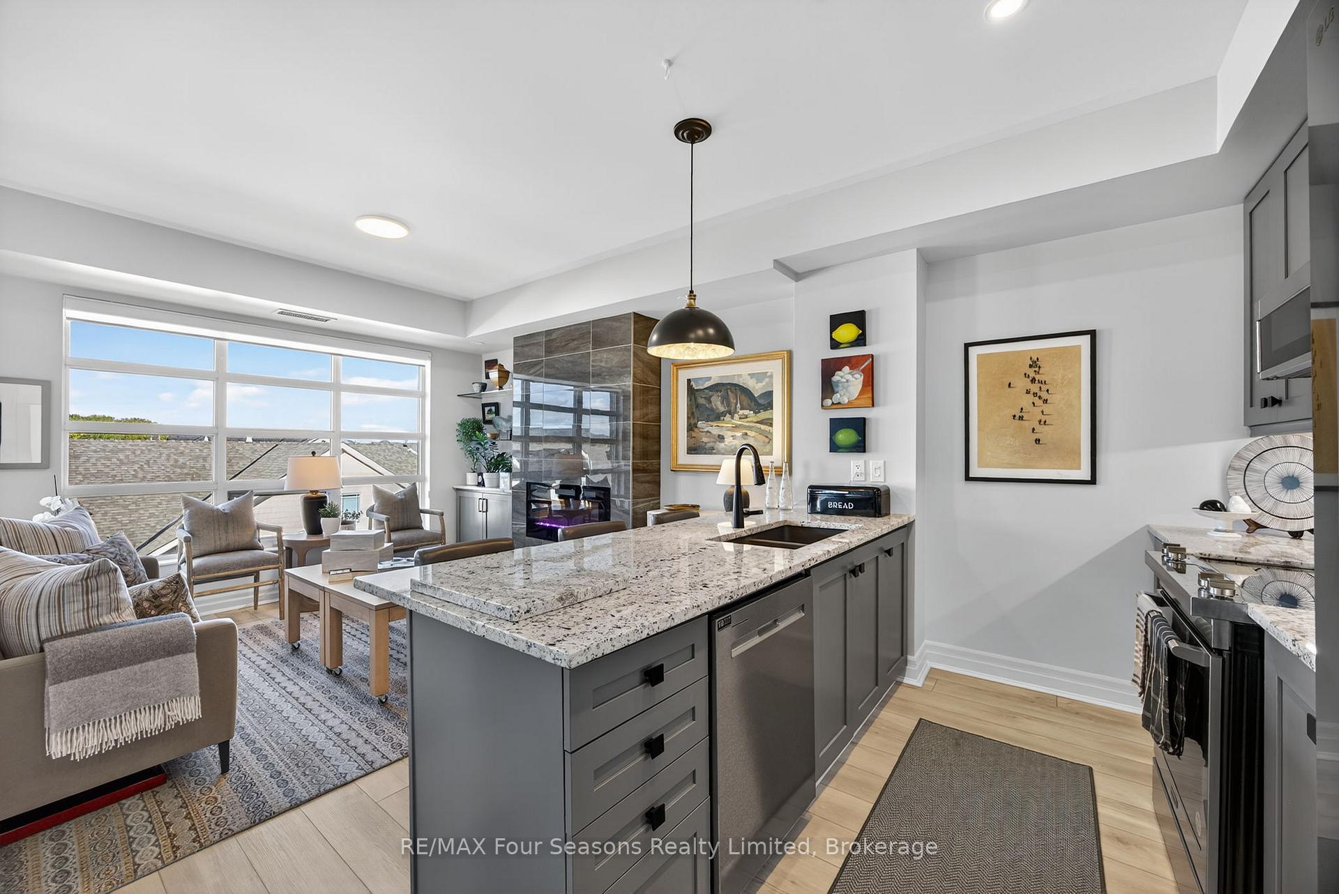 Photo 10 of Unit 301, 1 Shipyard Lane, Collingwood — HOMEH