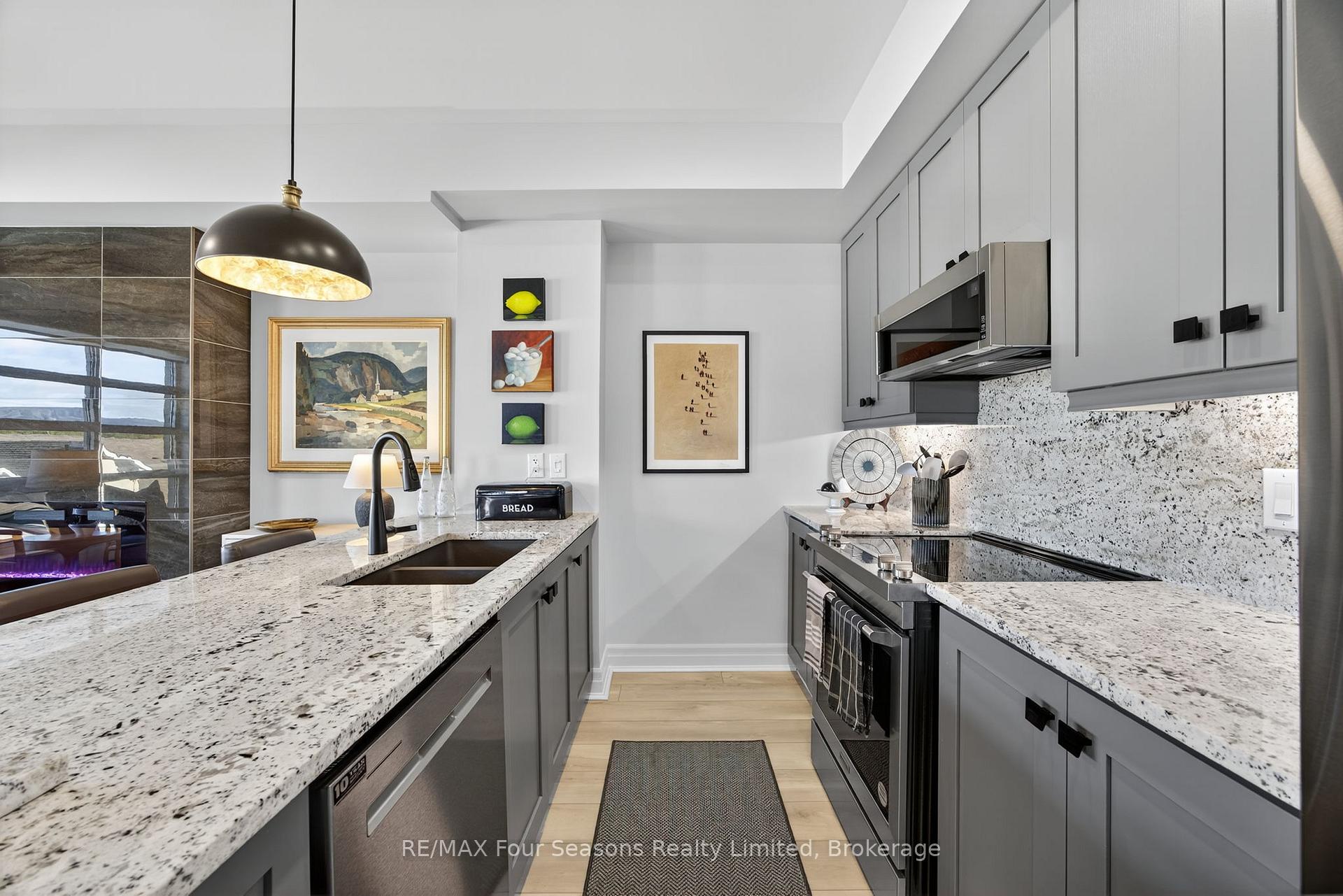 Photo 11 of Unit 301, 1 Shipyard Lane, Collingwood — HOMEH