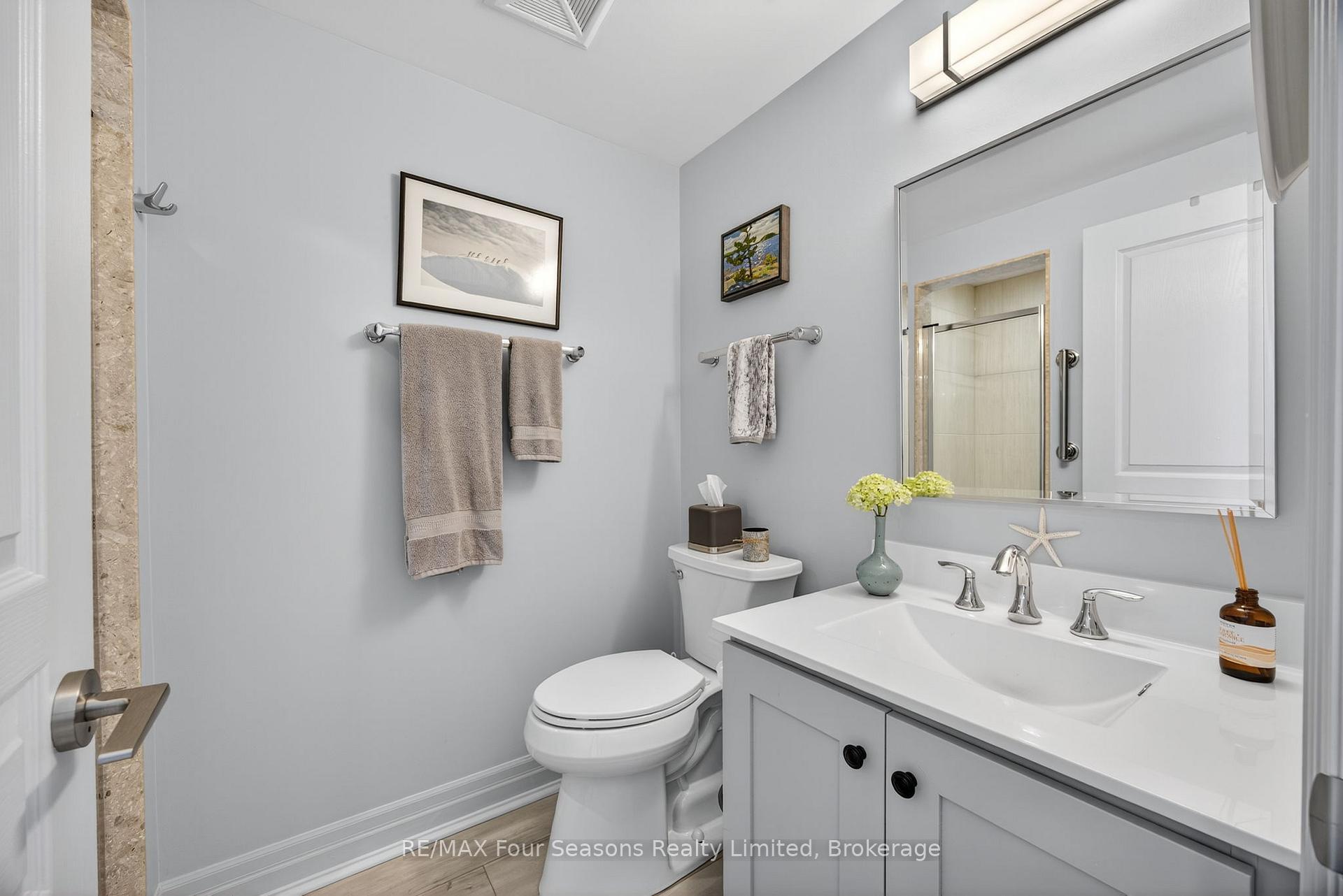 Photo 23 of Unit 301, 1 Shipyard Lane, Collingwood — HOMEH