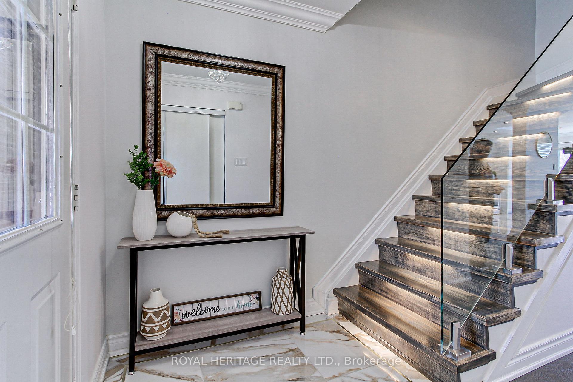 Photo 4 of 59 Twigg Drive, Ajax, Central — HOMEH