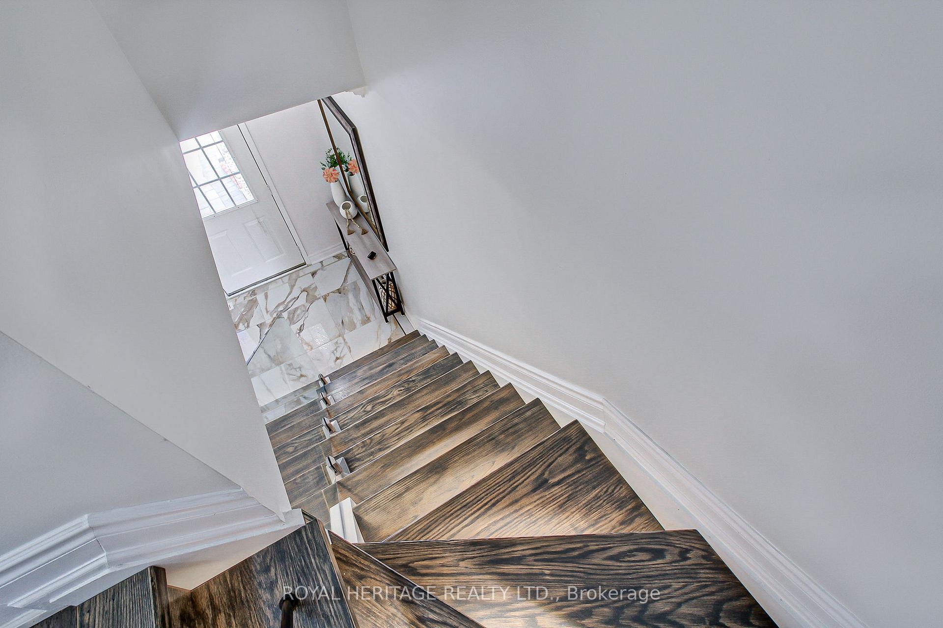 Photo 22 of 59 Twigg Drive, Ajax, Central — HOMEH