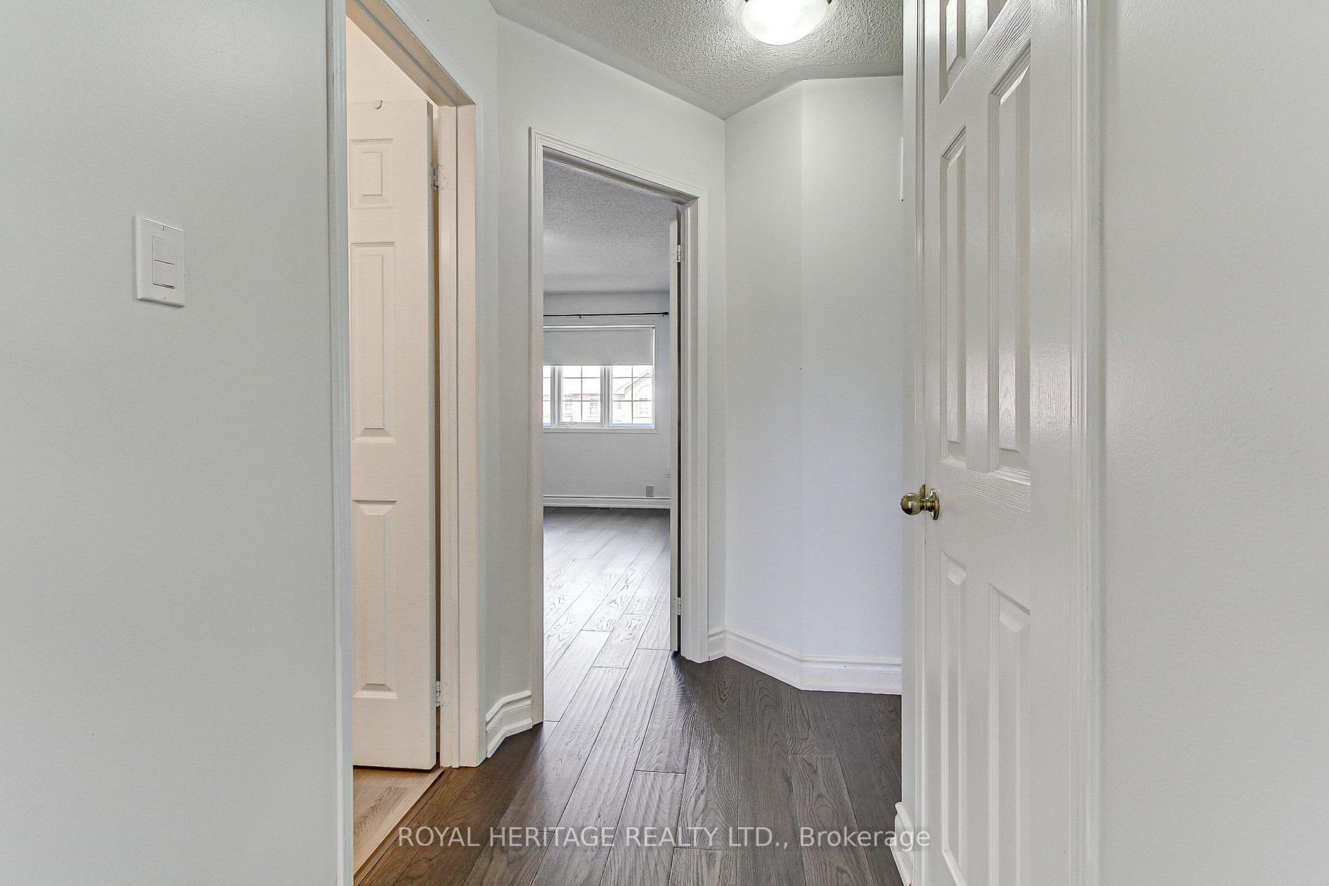 Photo 23 of 59 Twigg Drive, Ajax, Central — HOMEH