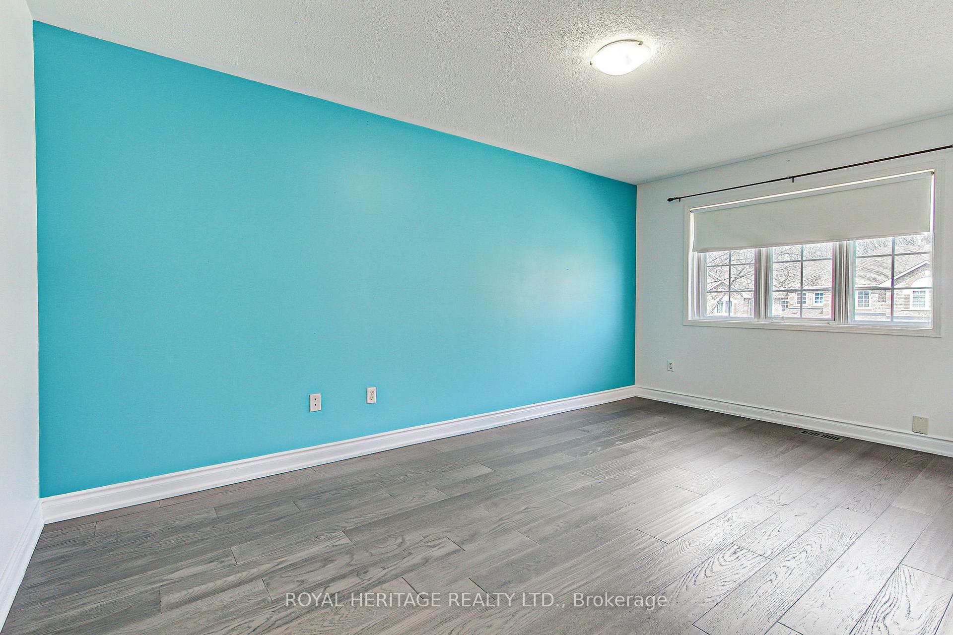 Photo 24 of 59 Twigg Drive, Ajax, Central — HOMEH