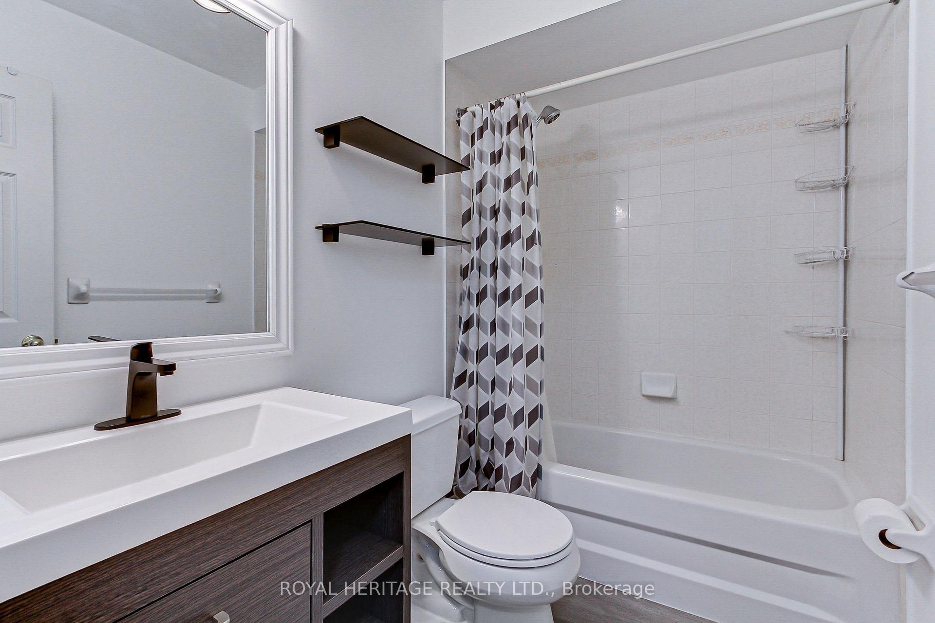 Photo 32 of 59 Twigg Drive, Ajax, Central — HOMEH