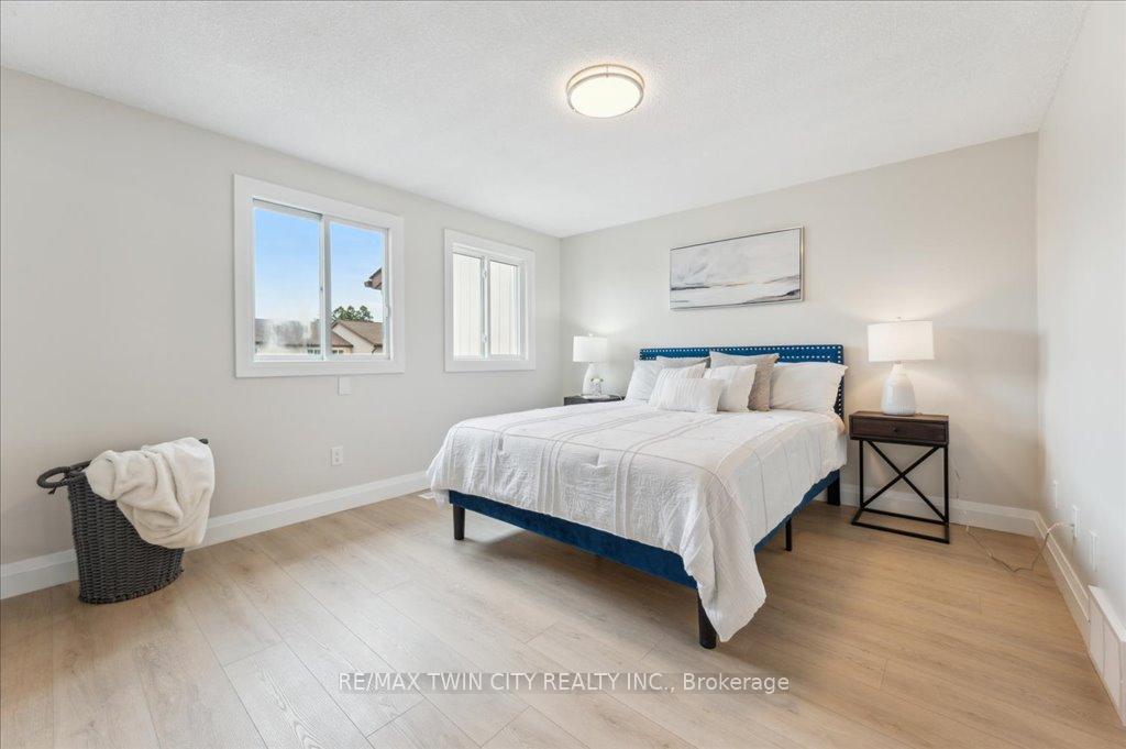 Photo 21 of Unit 17, 25 Valleyview Road, Kitchener — HOMEH