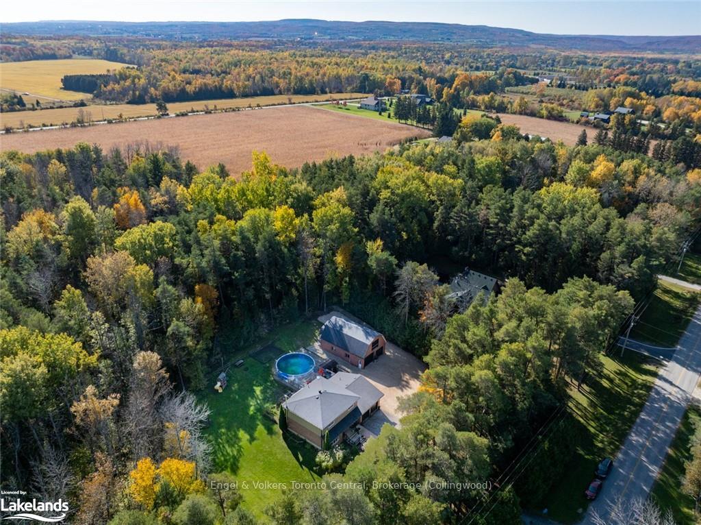 Photo 4 of 7253 36/37 Nottawasaga Sideroad Side Road, Clearview, Rural Clearview — HOMEH