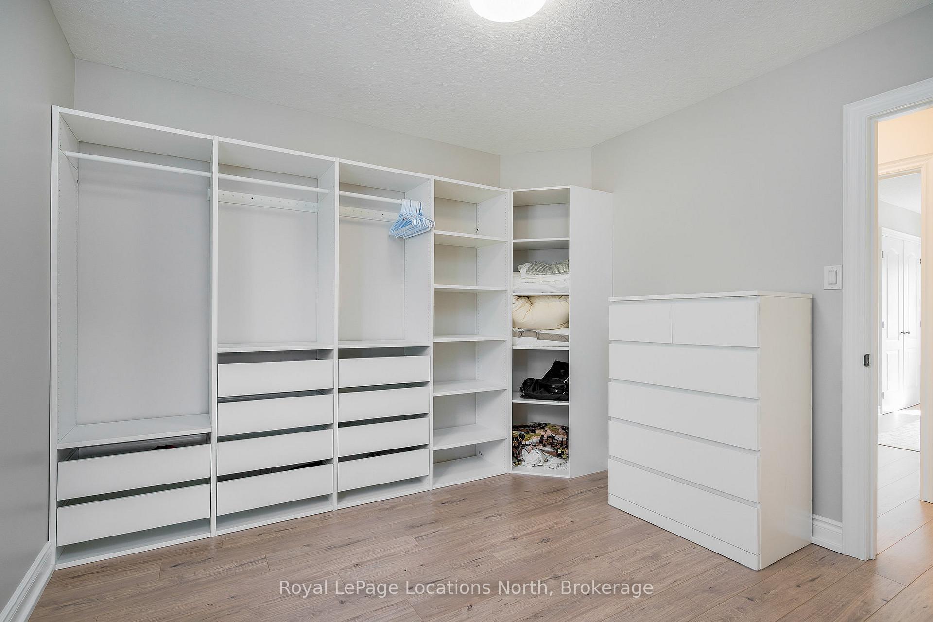 Photo 28 of 14 Gilpin Crescent, Collingwood — HOMEH