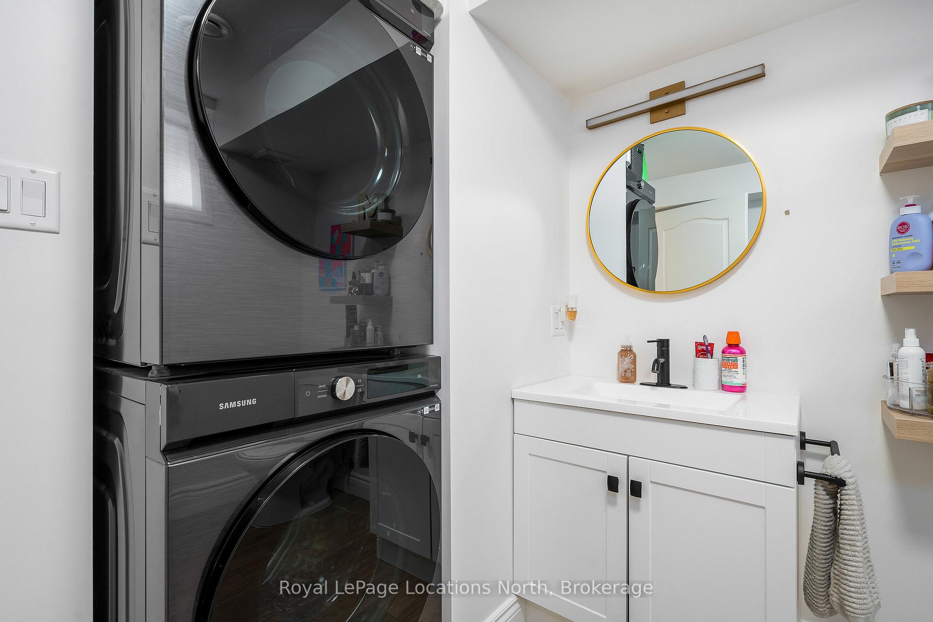 Photo 45 of 14 Gilpin Crescent, Collingwood — HOMEH