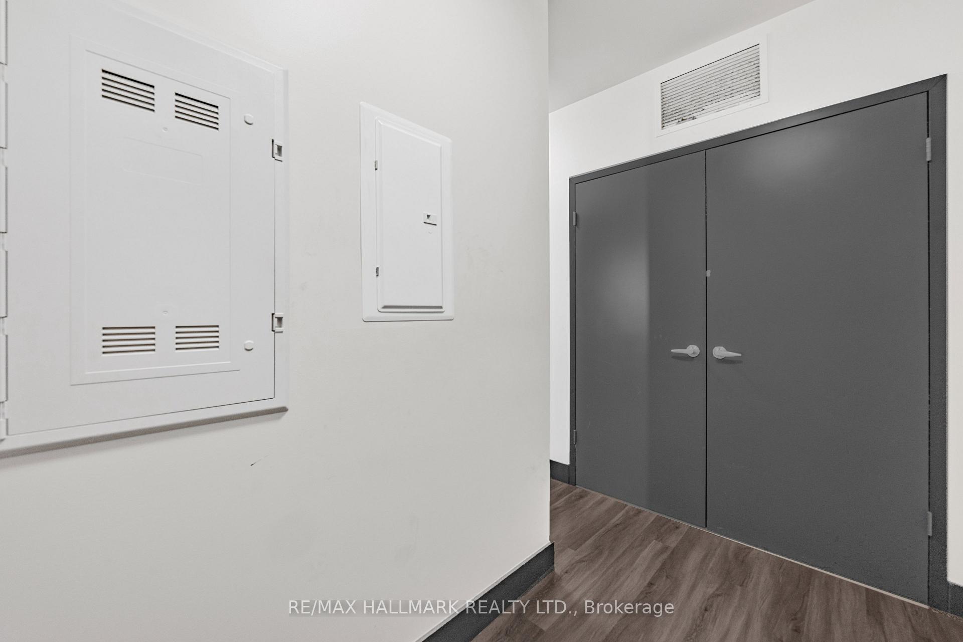 Photo 2 of Unit 308, 121 King Street E, Hamilton, Beasley — HOMEH