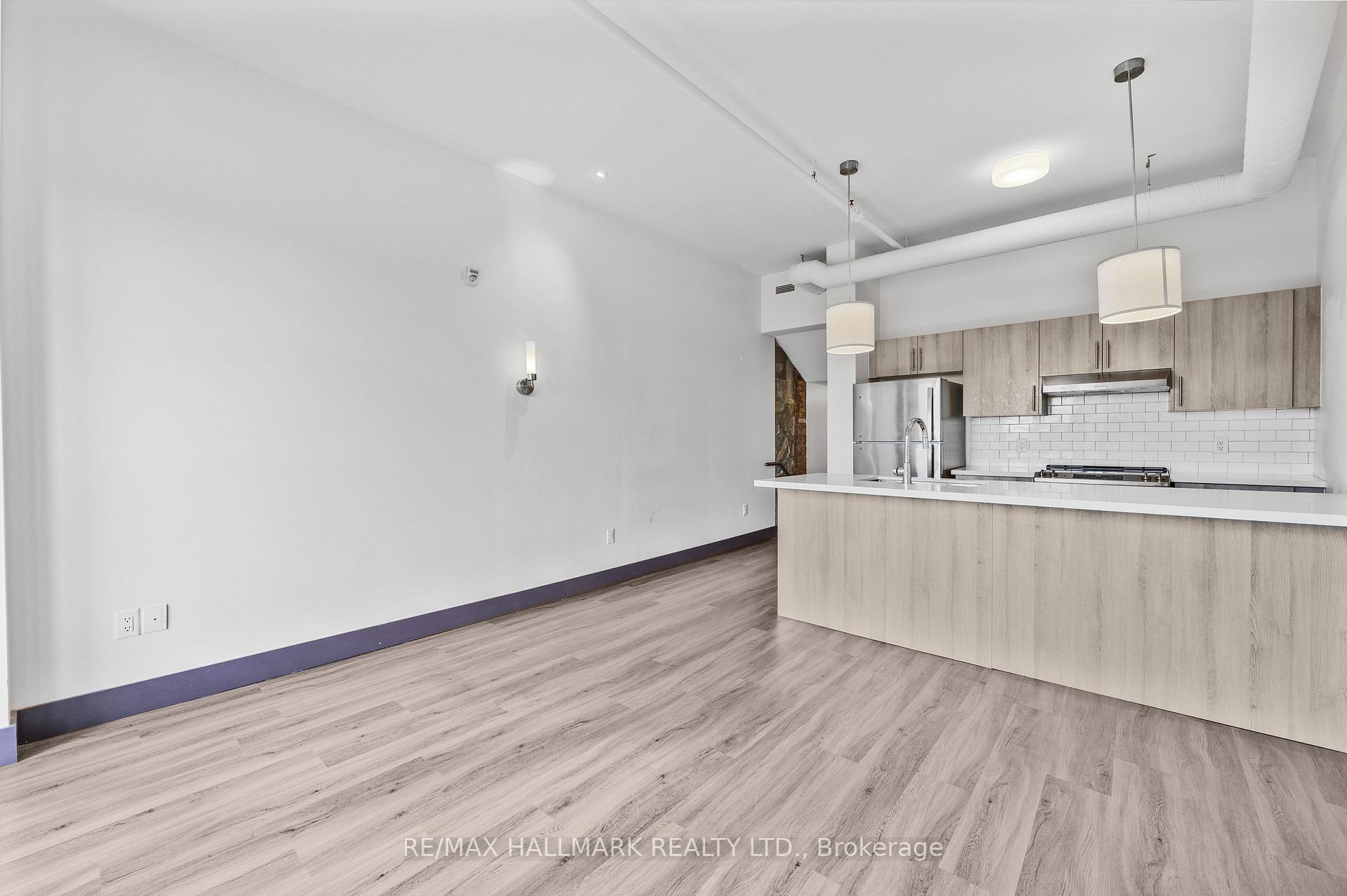 Photo 14 of Unit 308, 121 King Street E, Hamilton, Beasley — HOMEH