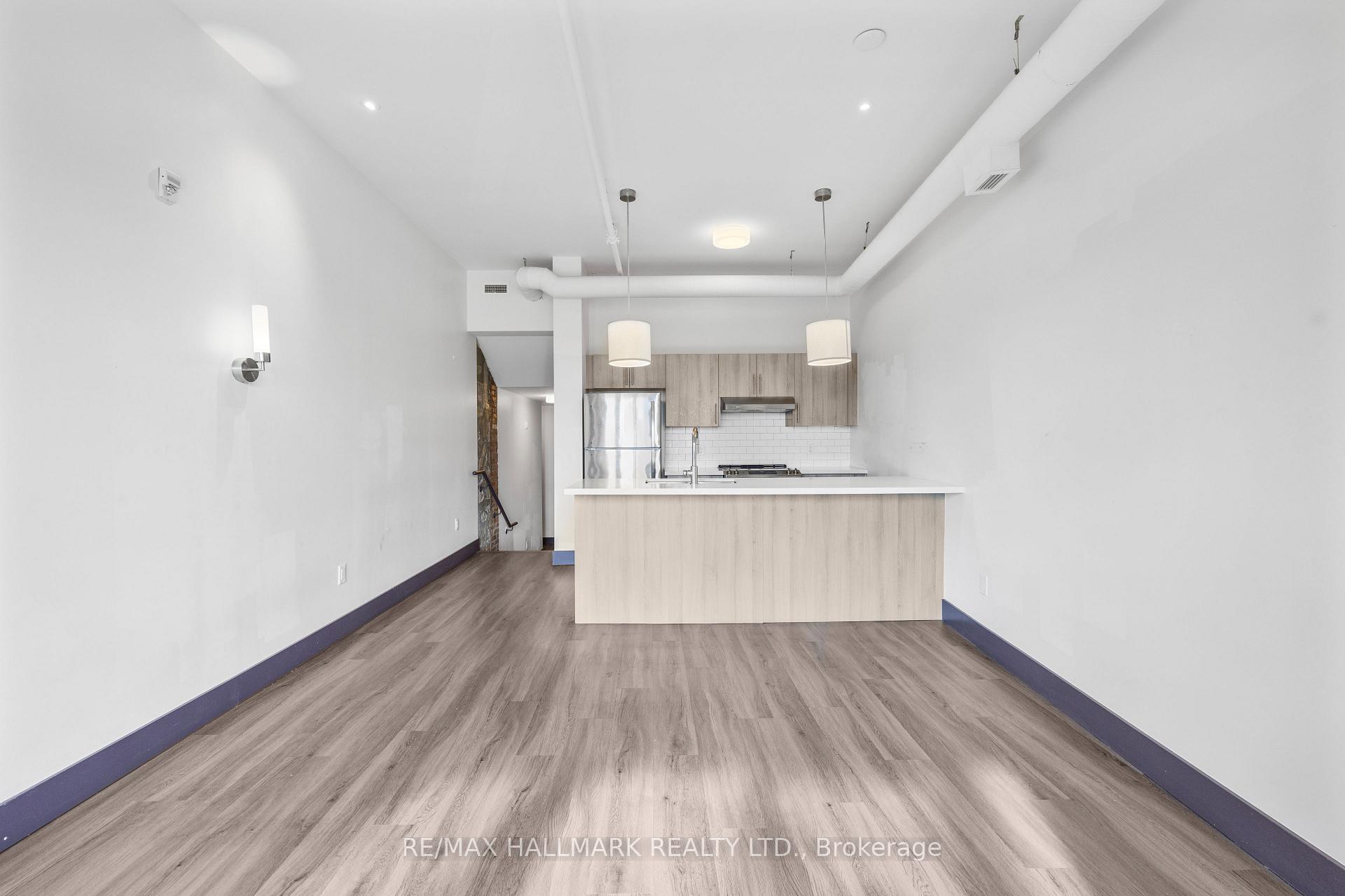 Photo 15 of Unit 308, 121 King Street E, Hamilton, Beasley — HOMEH