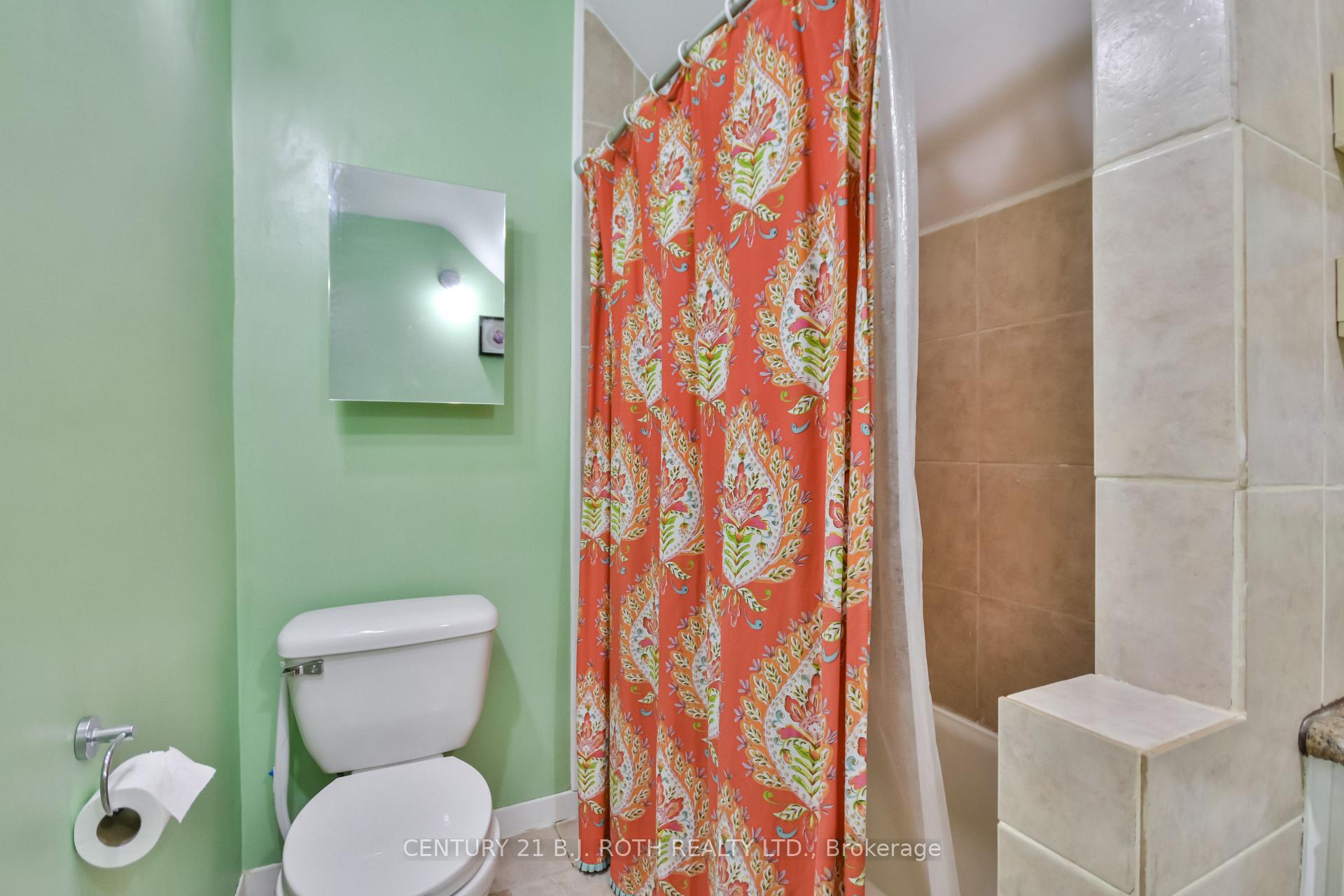 Photo 16 of 135 Cumberland Street, Barrie, Allandale — HOMEH